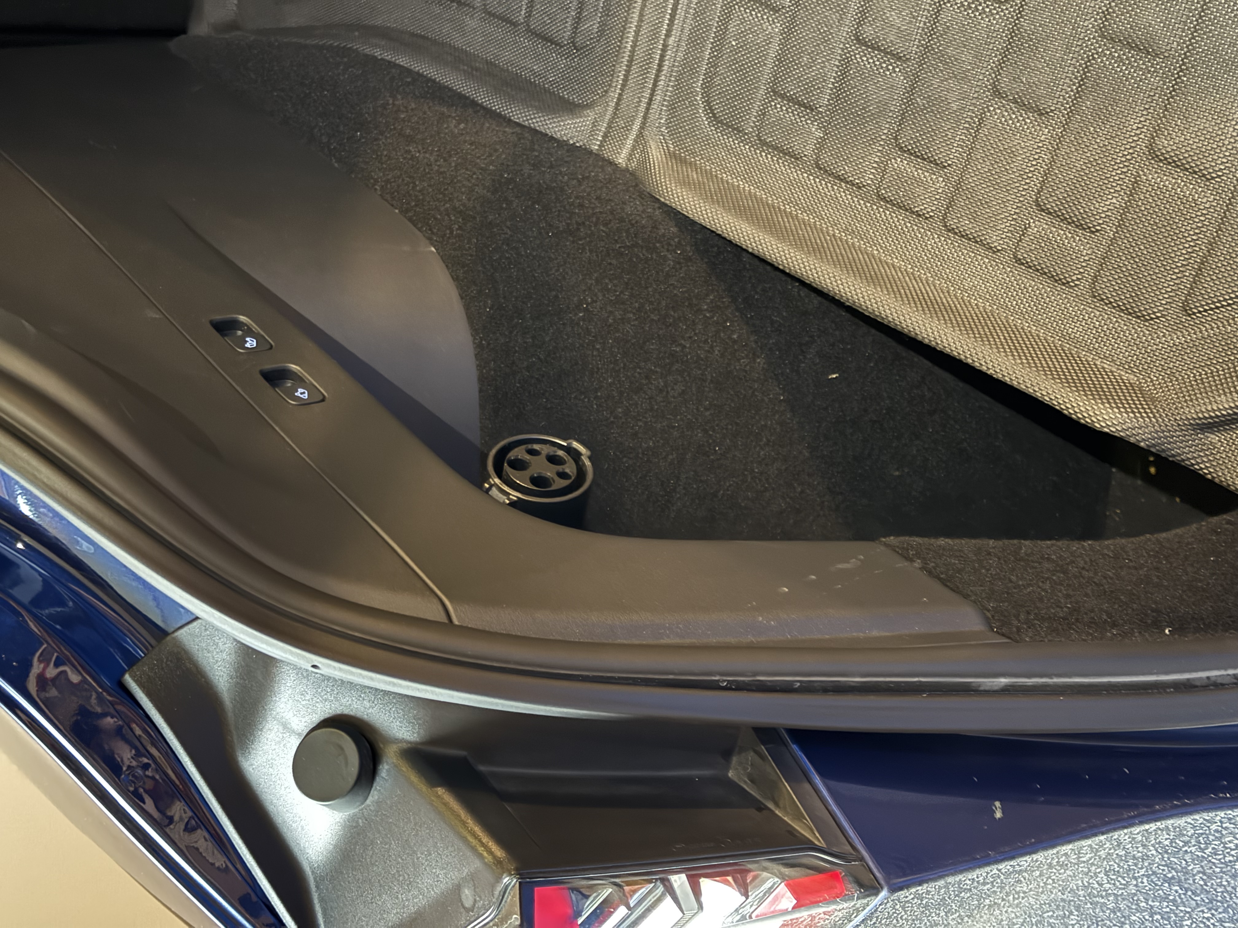 Tesla Model 3 or Y Trunk Charging Adapter J1772 Holder