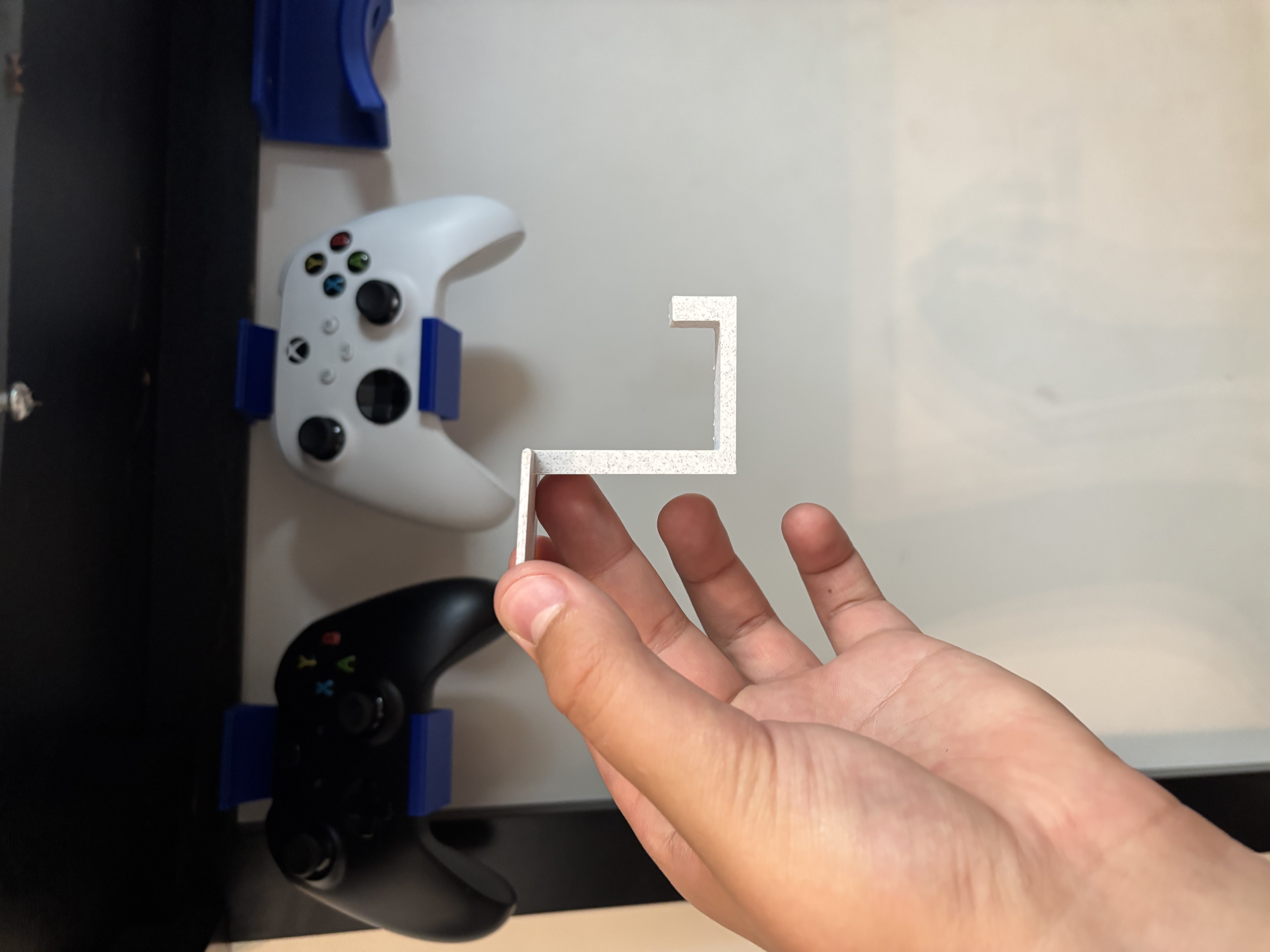 simple under desk headset holder