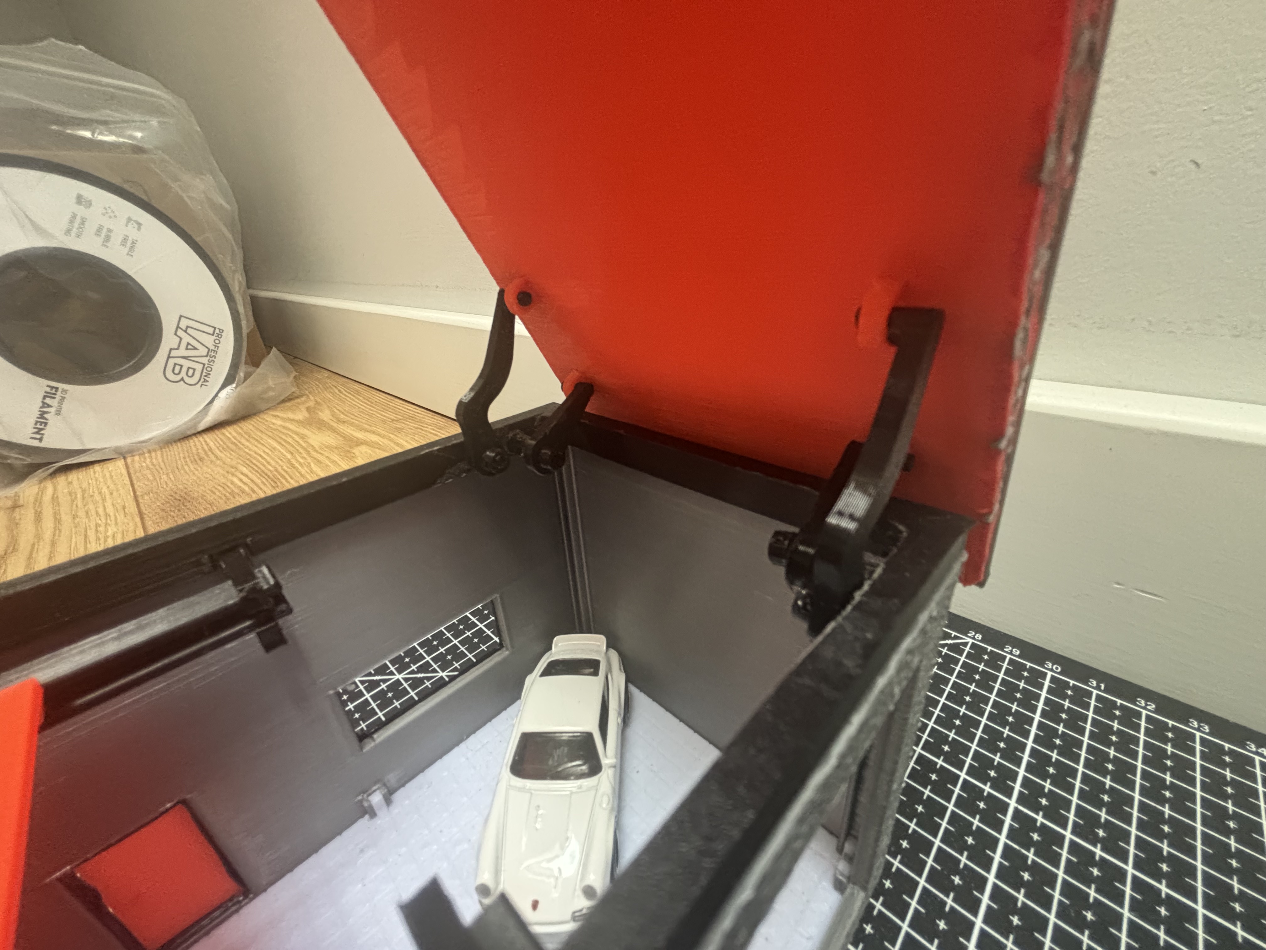 V1.2 Mini garage *Roof update* — thumbnail 5