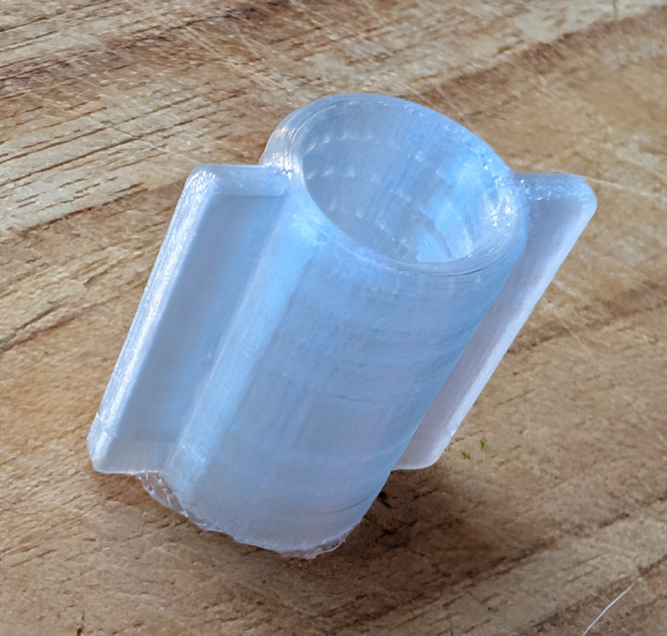 Food Pouch Coupler