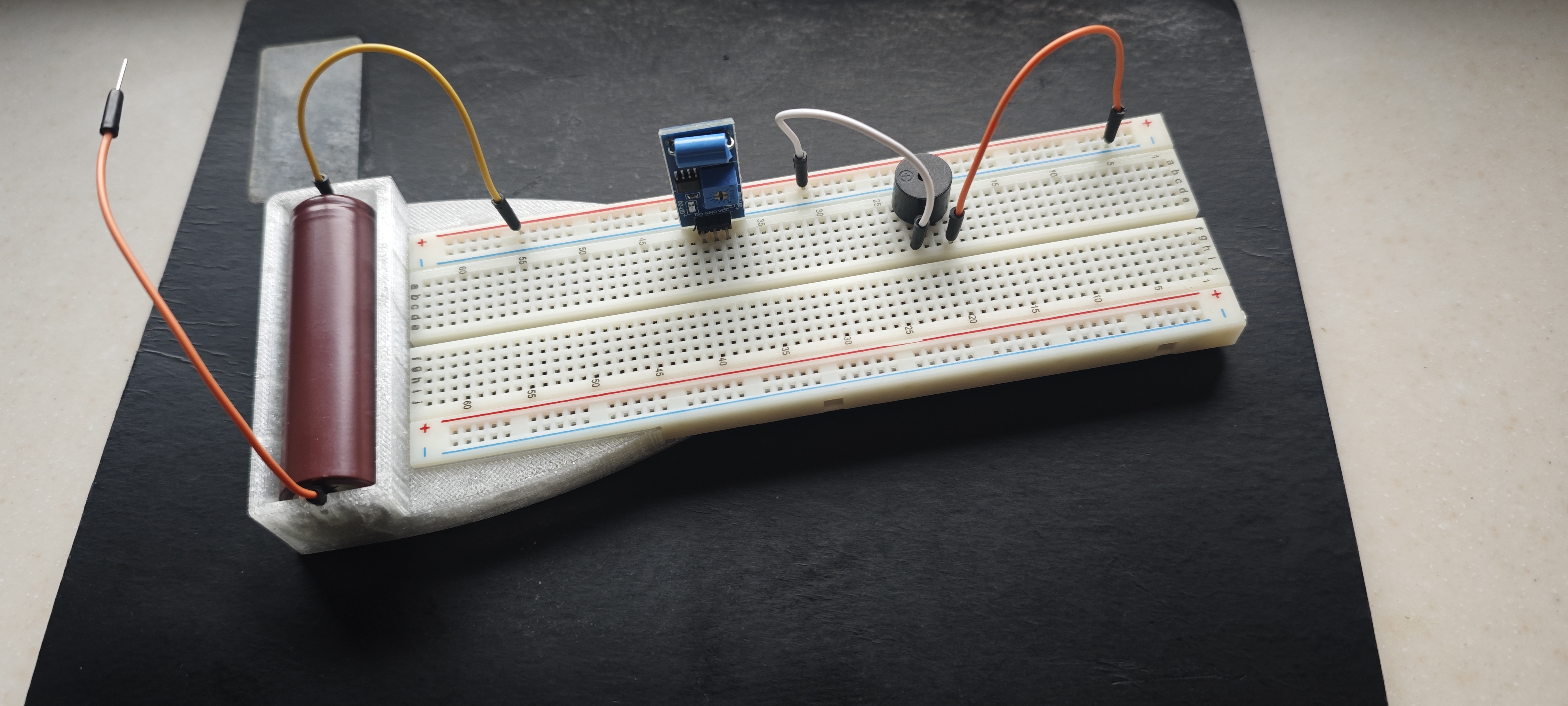 Breadboard Battery 18650 adapter