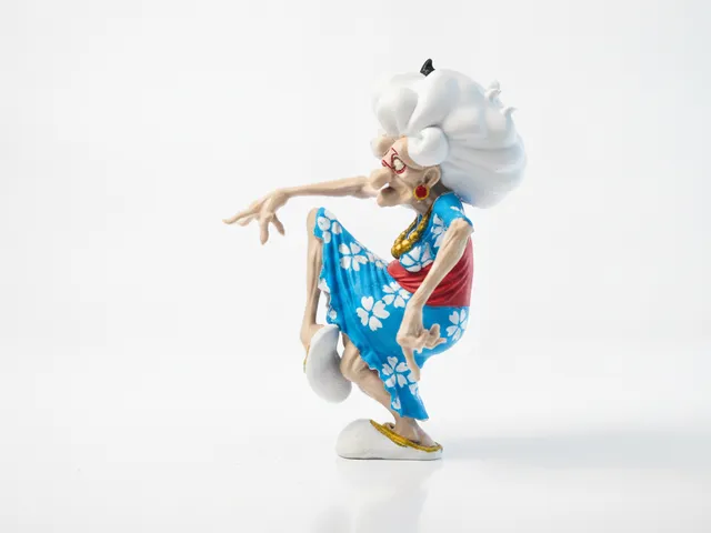 Old Lady Dancing Figurine Female Character 3D Printable