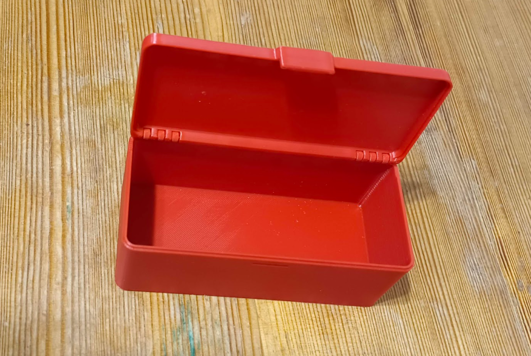 Box with lid 12,5 cm x 6cm x 5cm