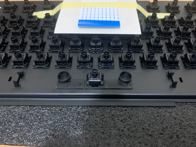 Amiga A1200.net keyboard - spacebar original spring guide
