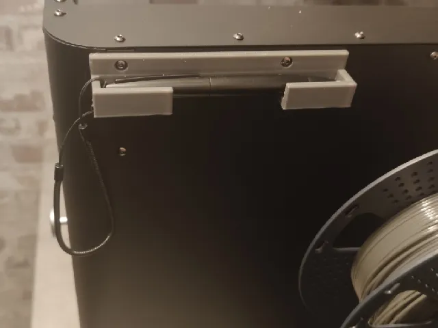 KLP1 pen holder