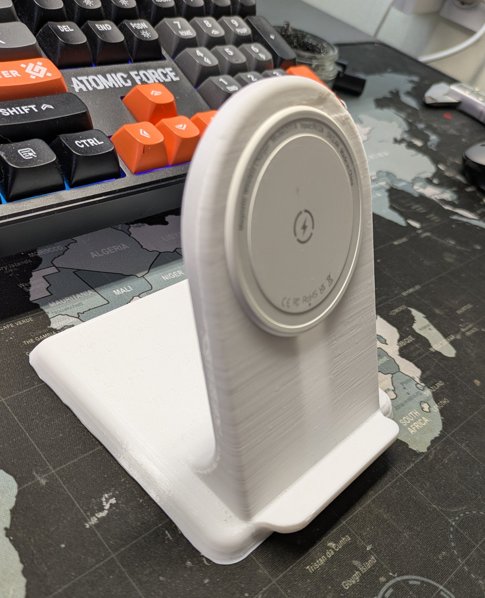 A stand for a Chinese MagSafe D31A