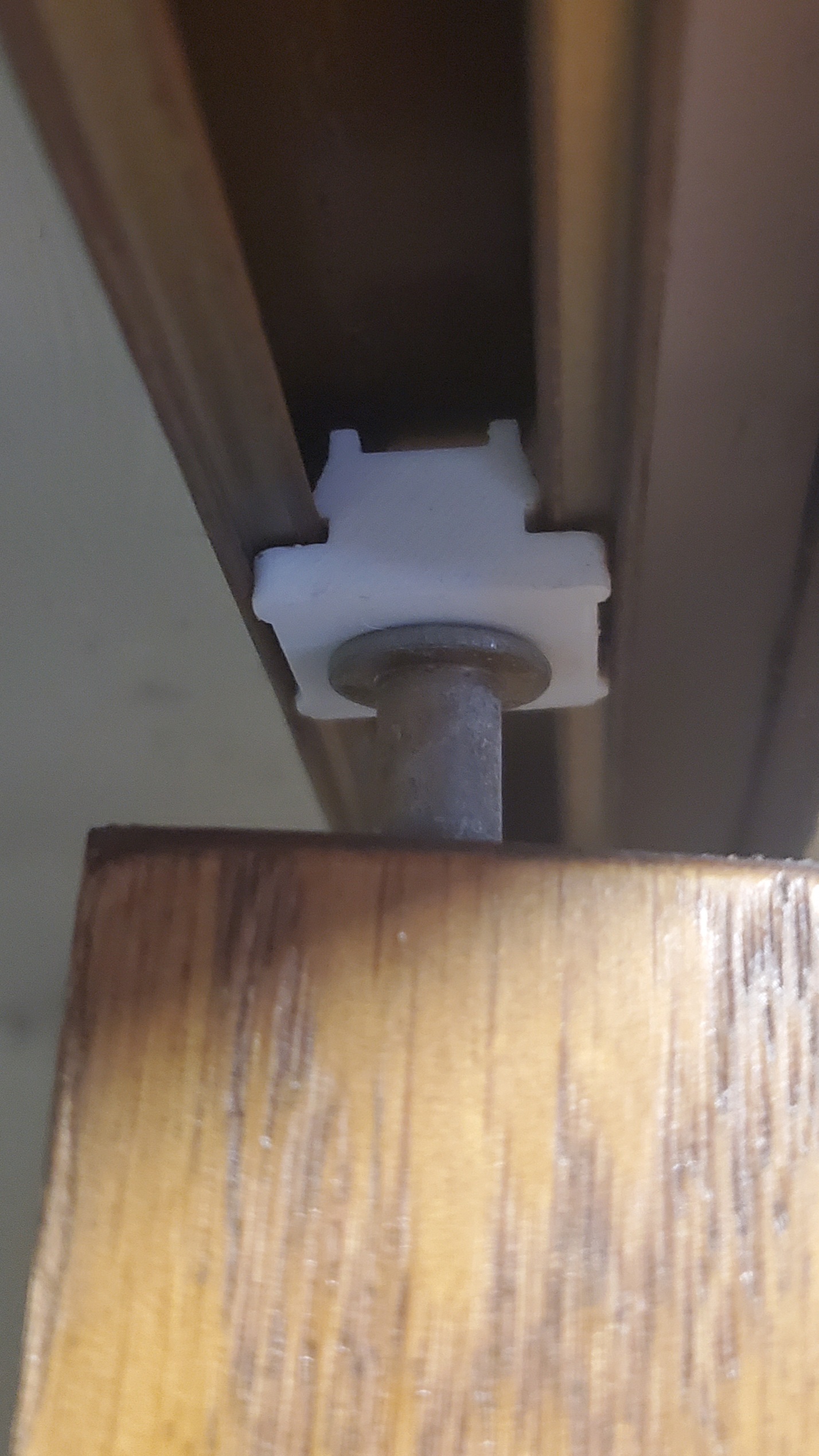 Bi-Fold Closet Door Guide Cap