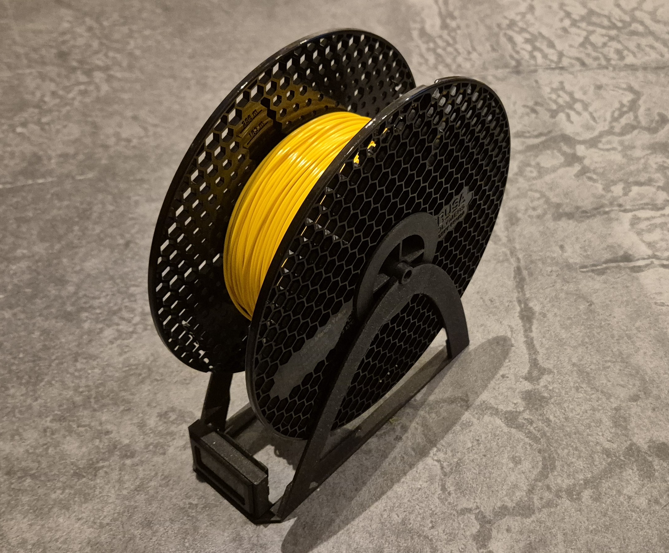 Filament Dry box with spool holder