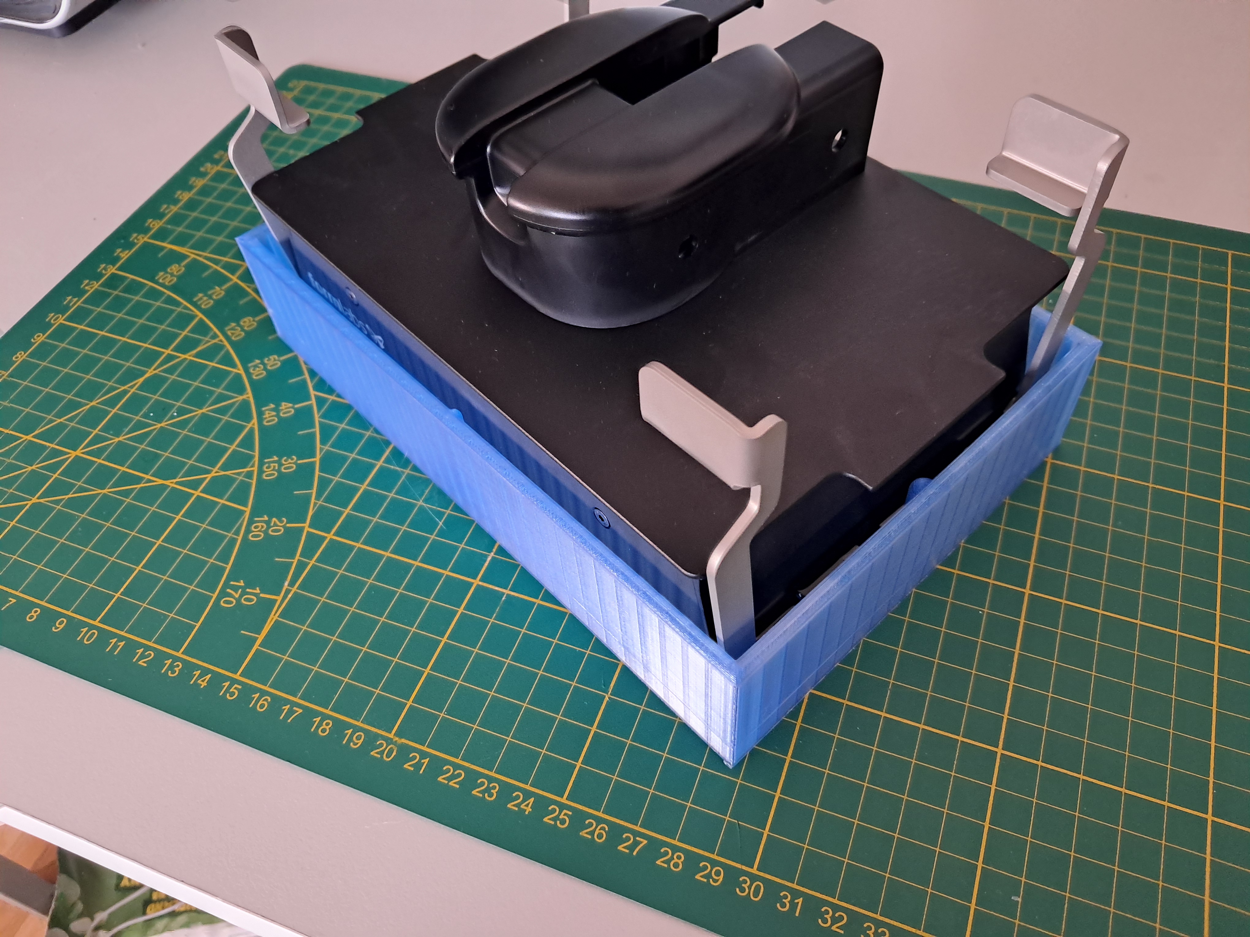 Tray for Form 4 Build Plate