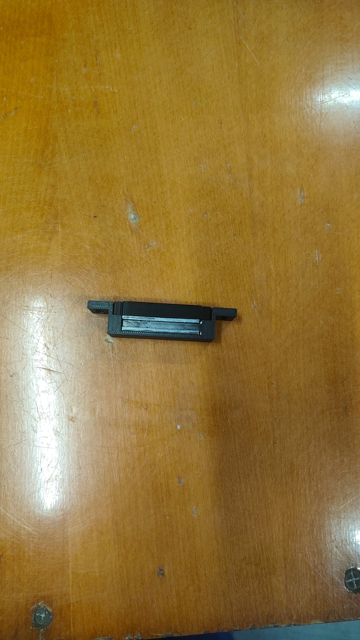 Calamita per porta a libro 3D model