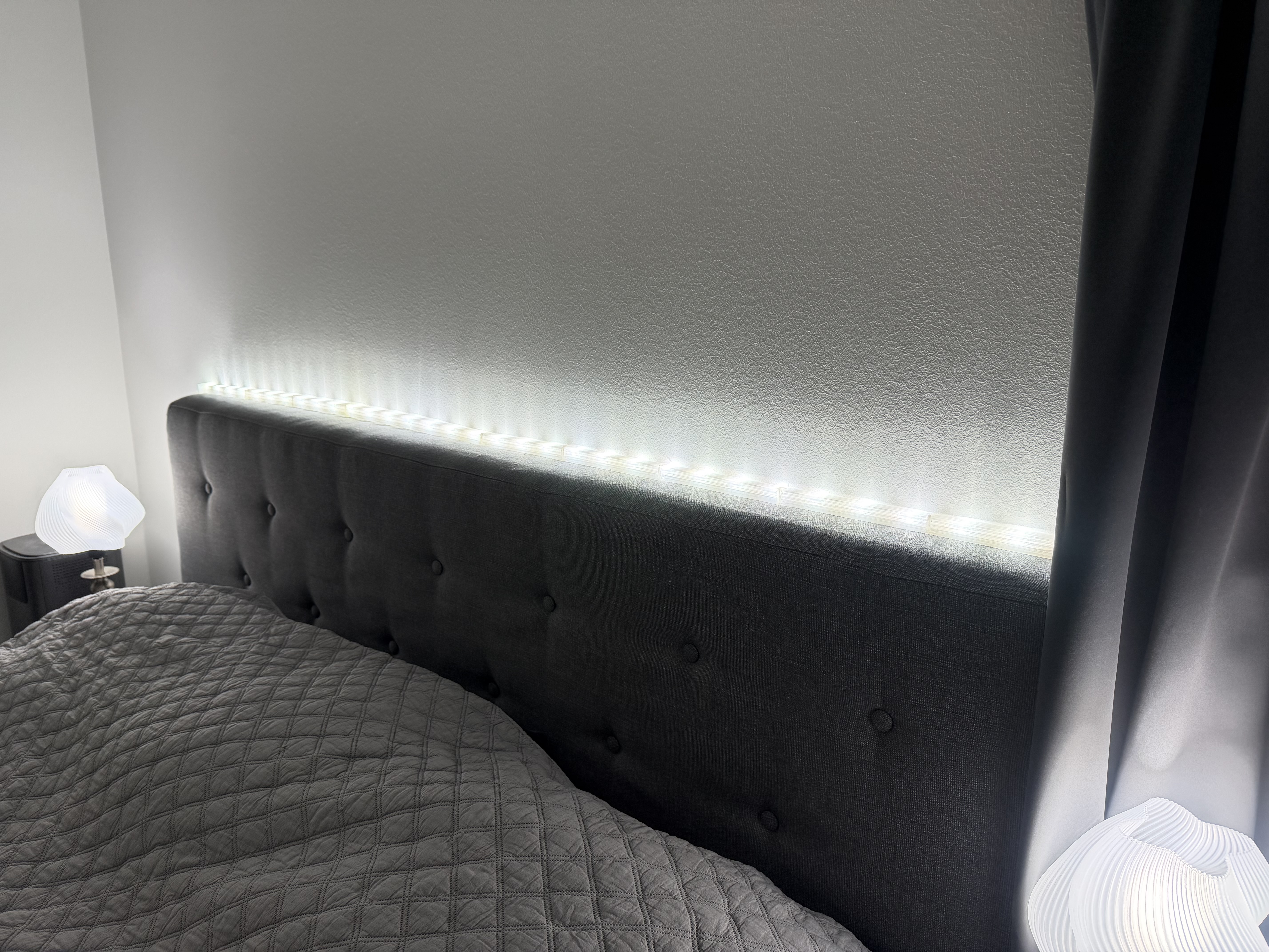 Headboard light strip diffusor
