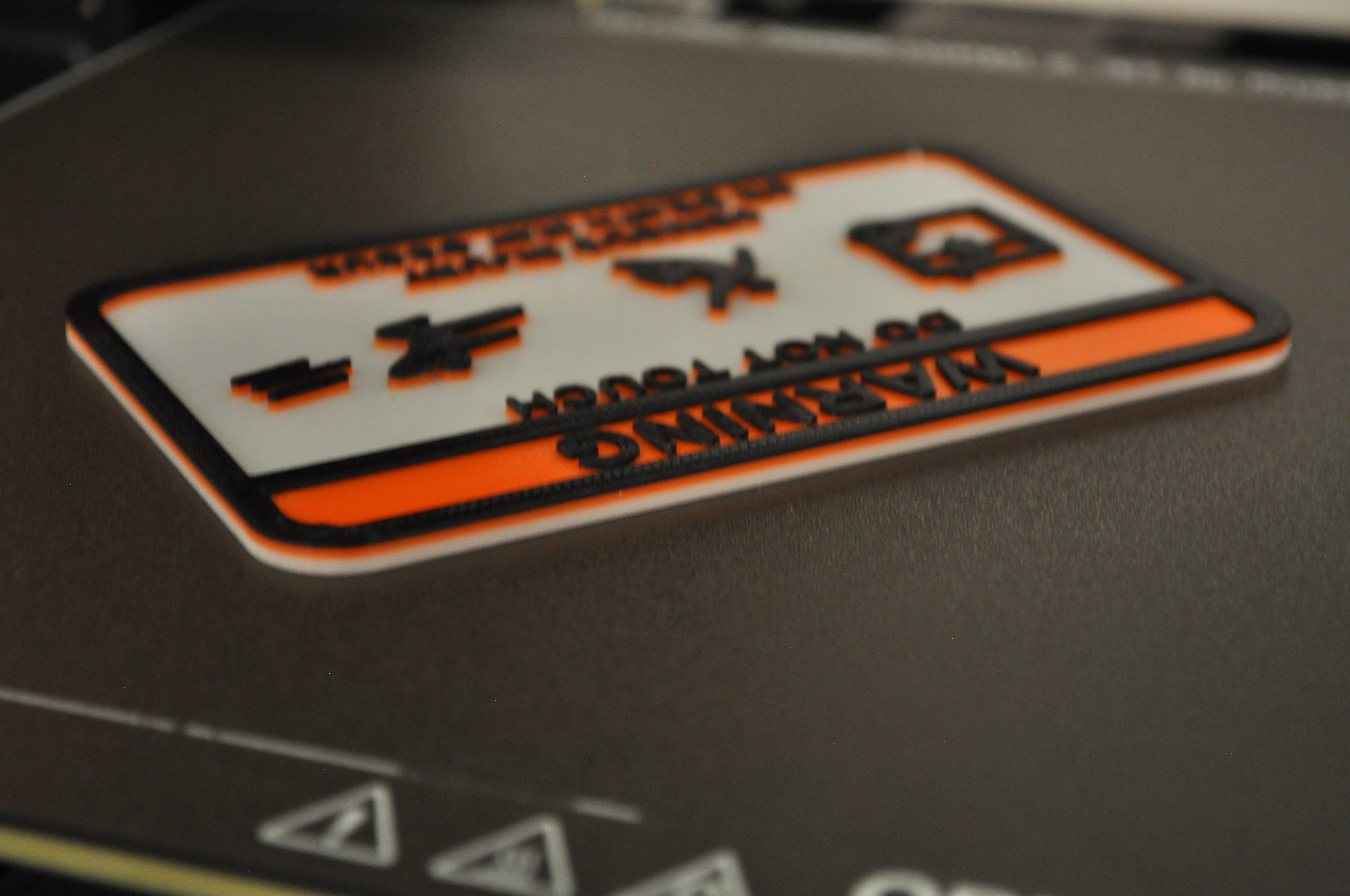 Miniatura 5 do modelo 3D Do Not Touch! 3D Printer Warning Sign