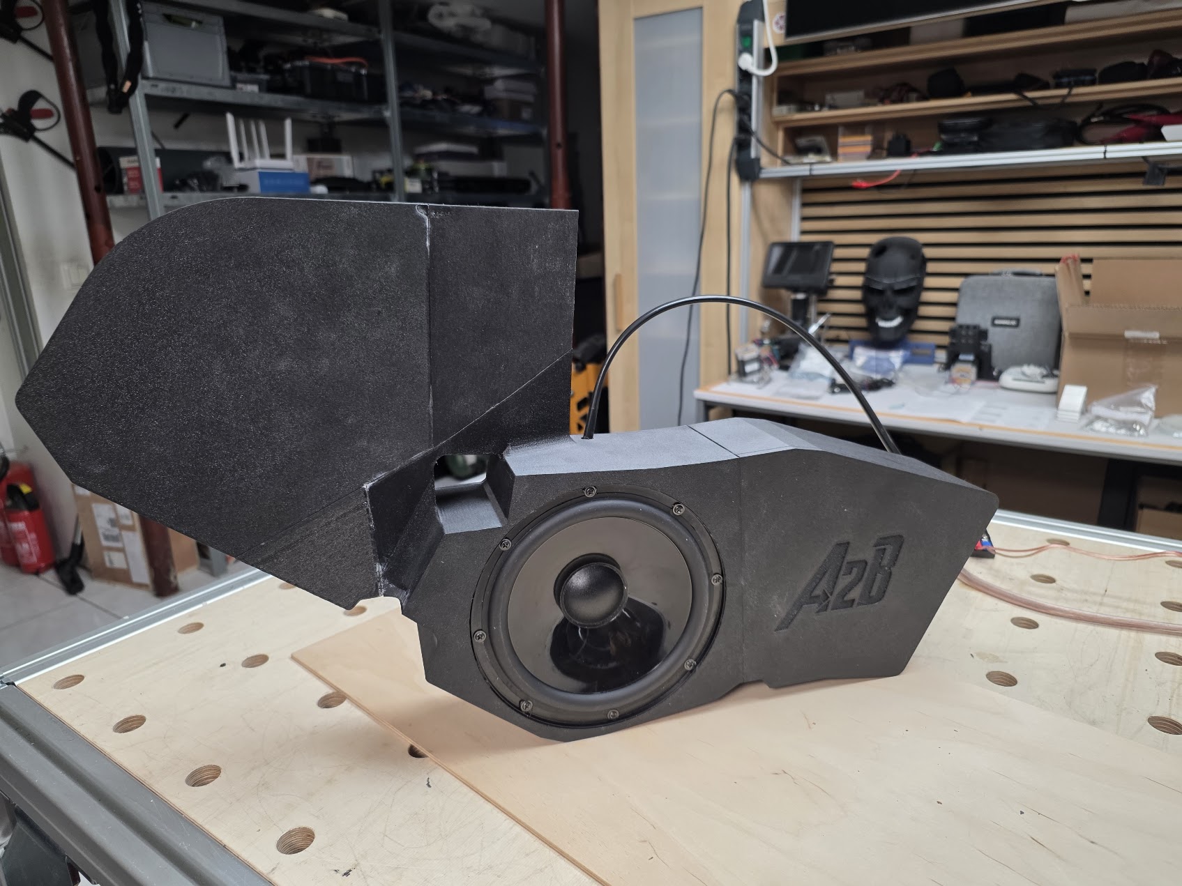 Mercedes Sprinter W907 Speaker Enclosure 165mm (right door)