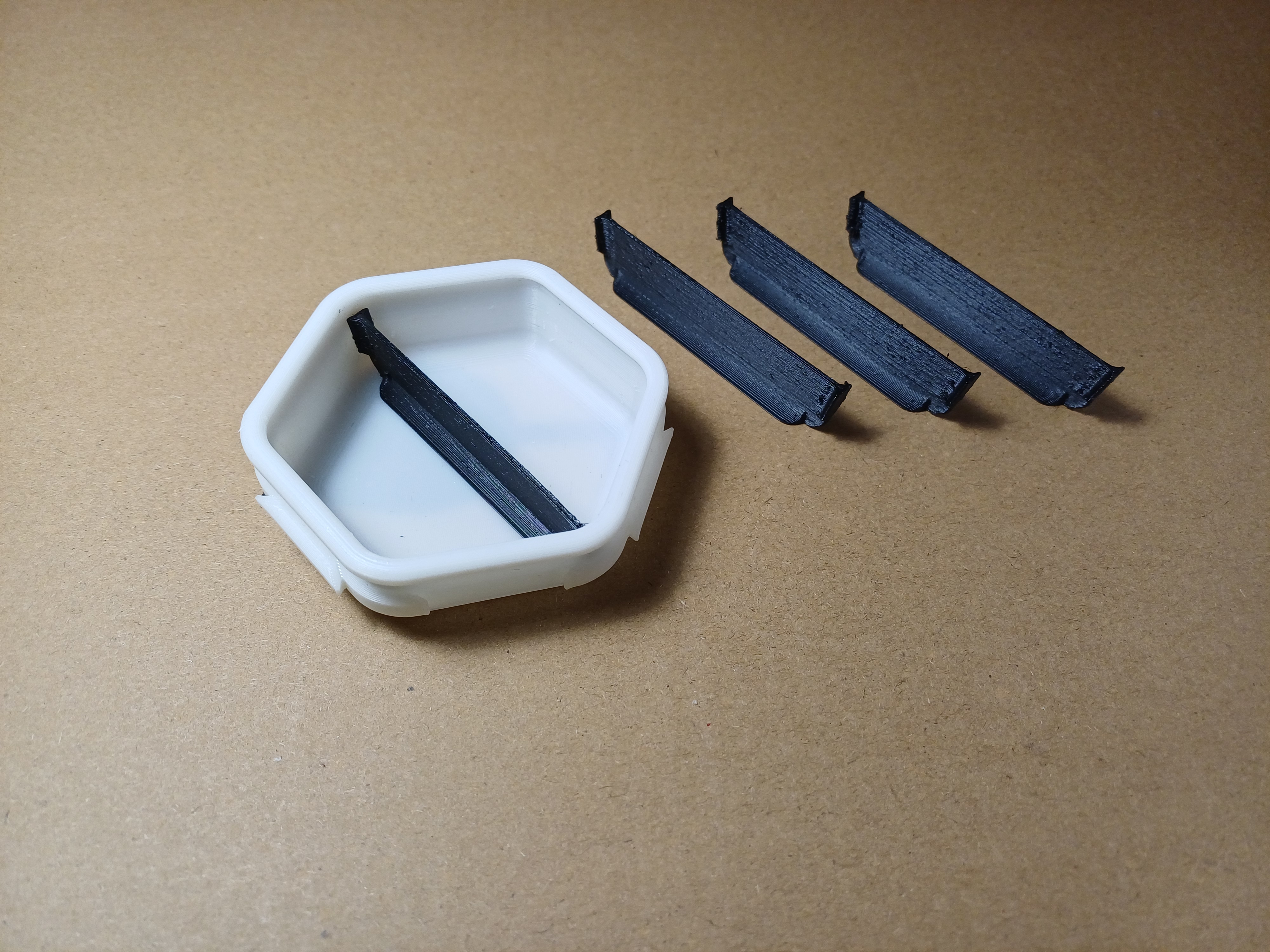 Interlocking Sorting Cups with Larger Tolerances (0.25-0.50 mm) — thumbnail 3