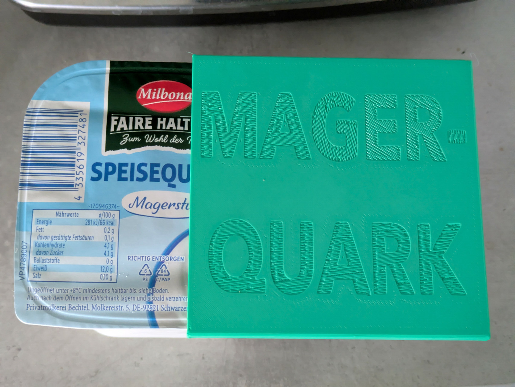 Low-Fat Quark (Magerquark) Universal Lid Milbona