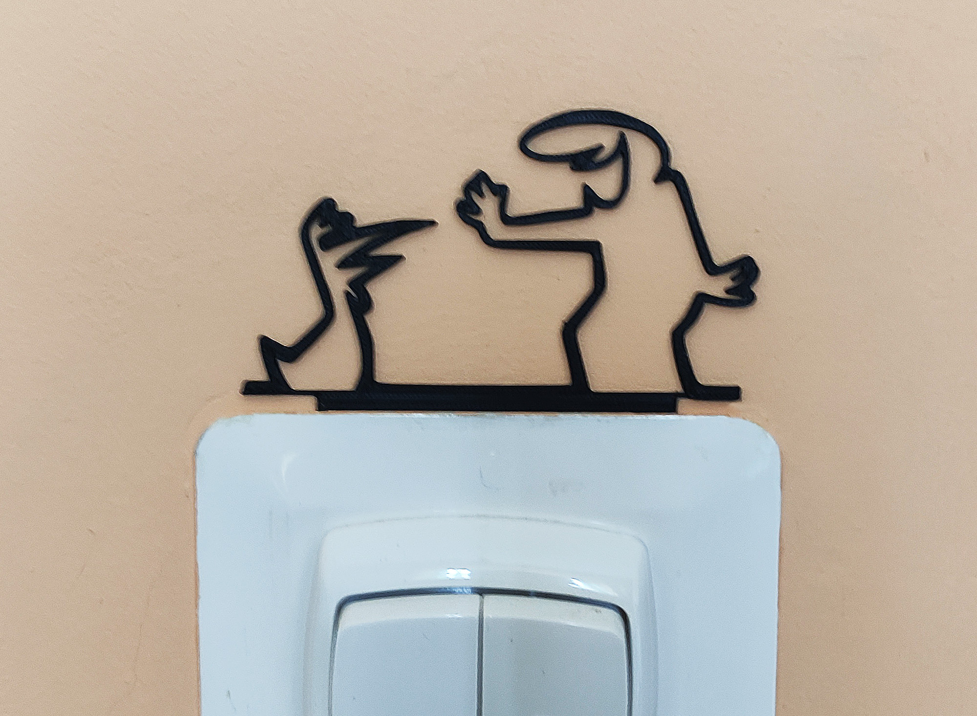 Funny Light Switch Gadget – La Linea Balum 14