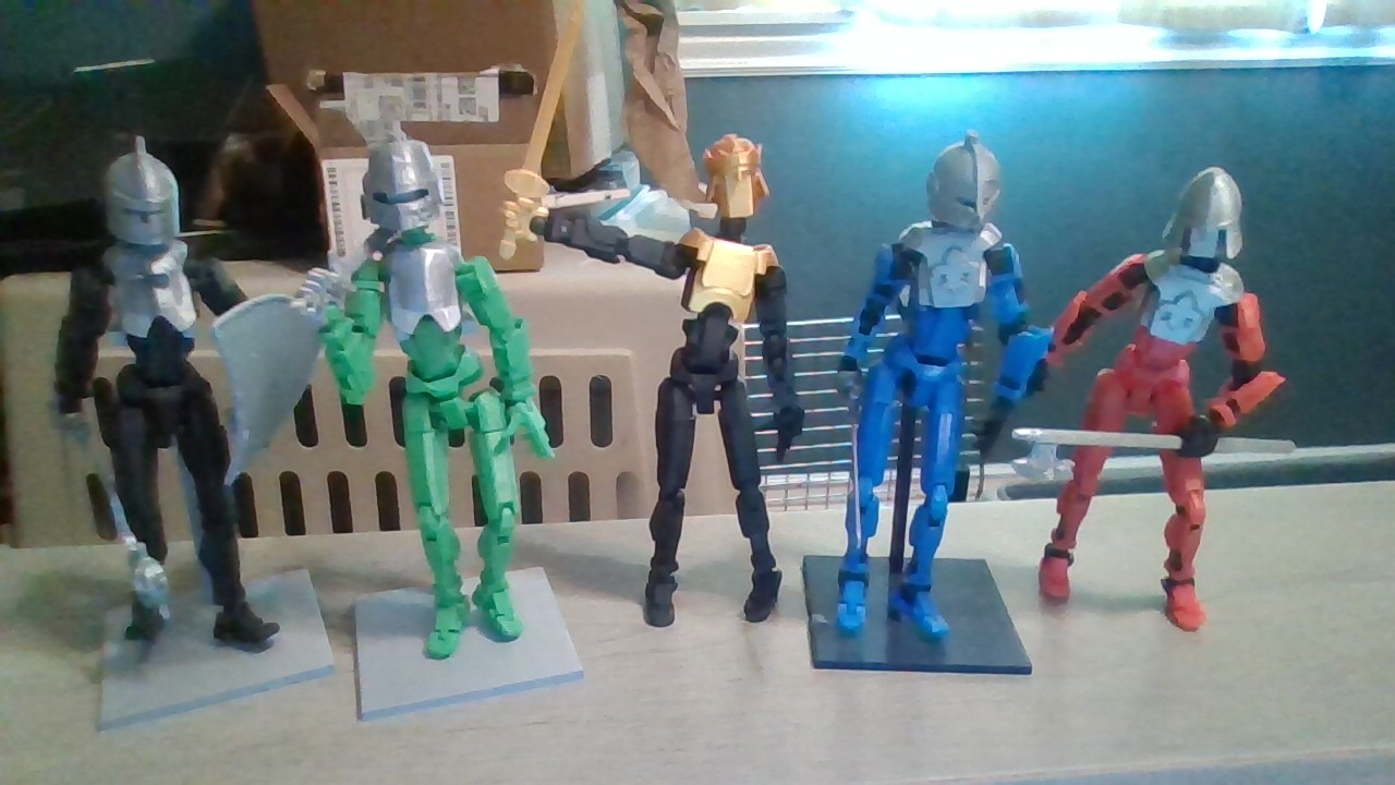 Dummy 13 Lego Knight Armor/Weapons (MOD)