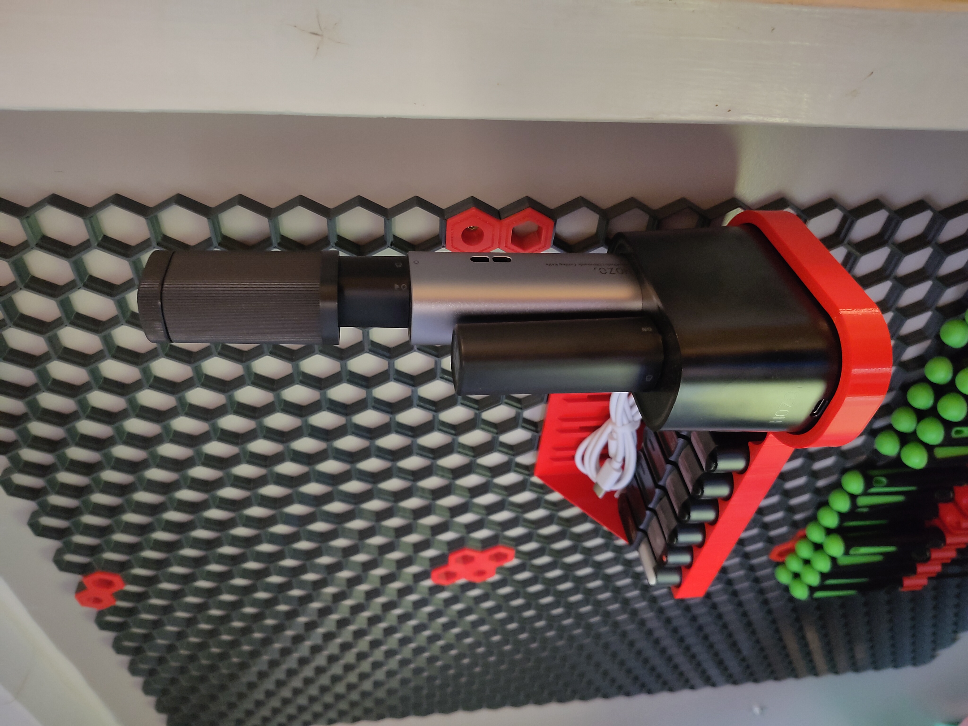 Honeycombwallholder for Hozo NeoBlade