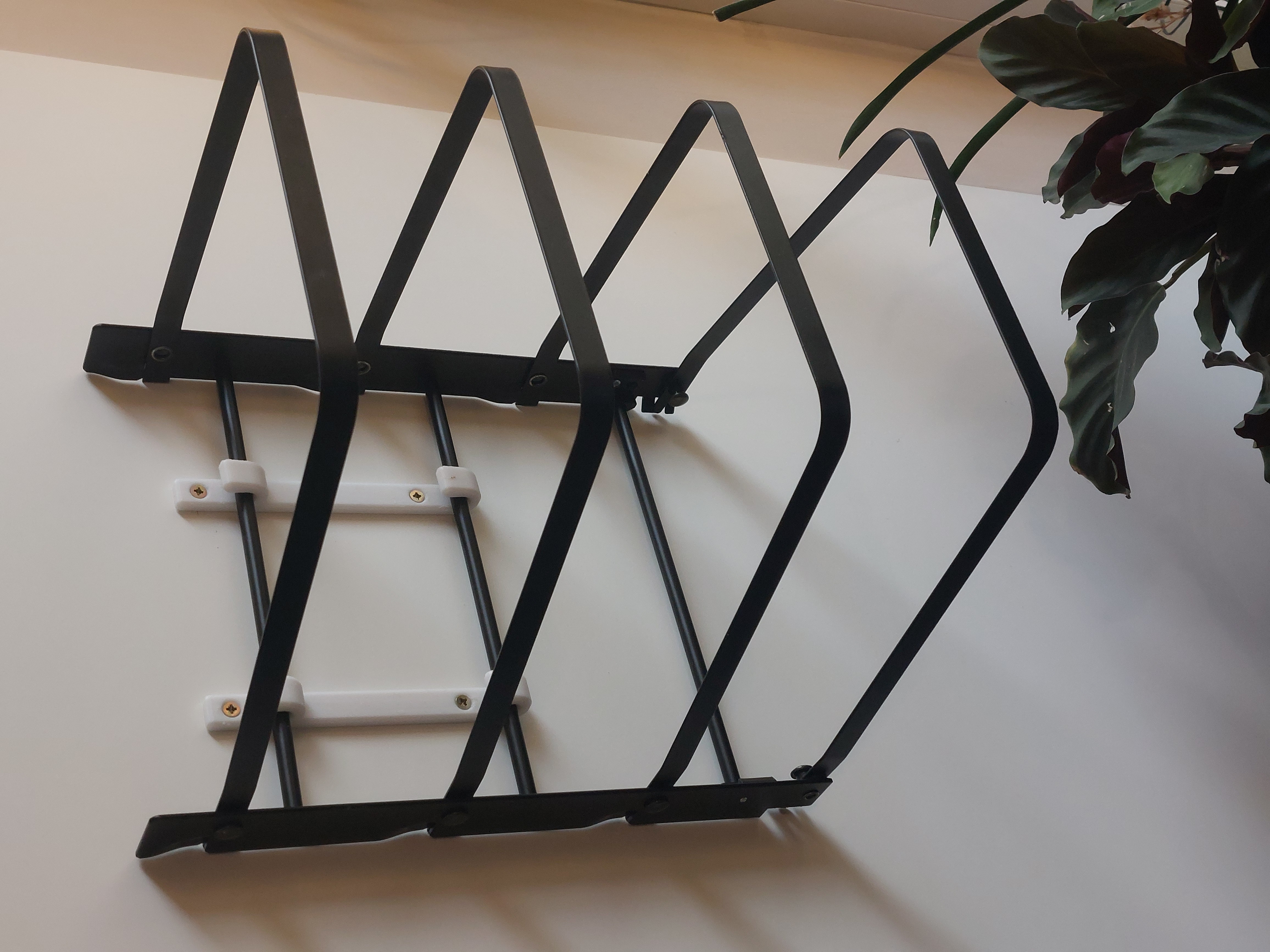 Wall mount for Ikea Svartabborre