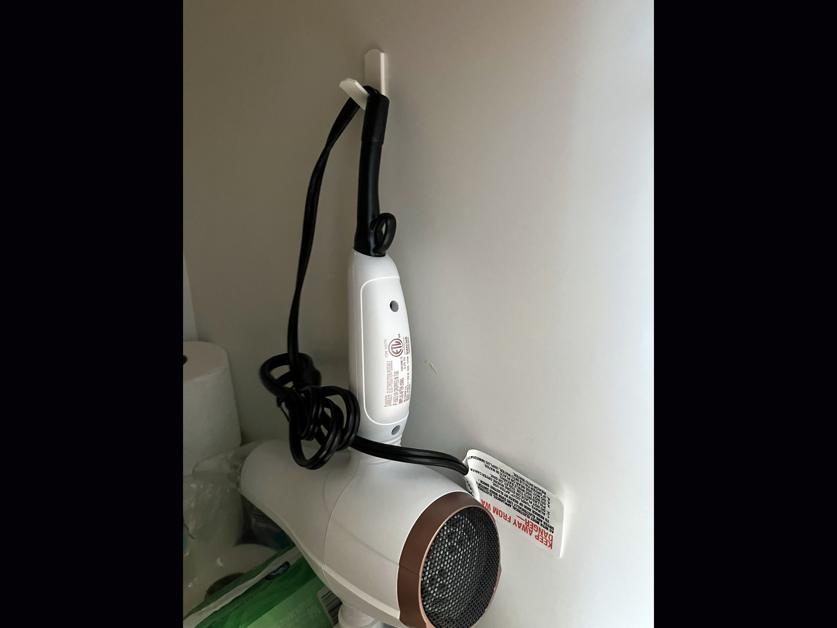 Miniatura 4 do modelo 3D Small Wall Hook