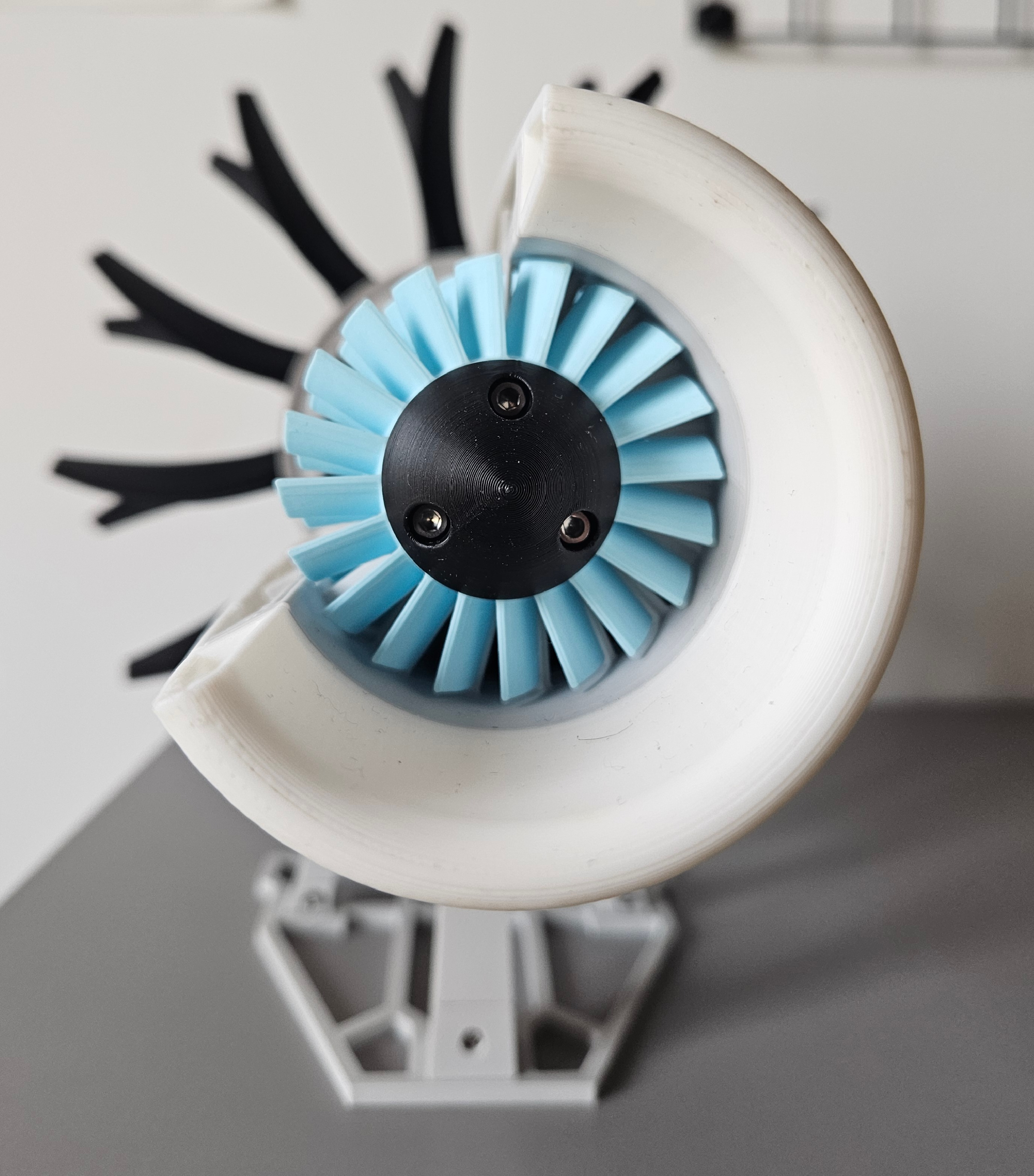 3d printable Jet engine - Propfan - no glue assembly — miniatura 7