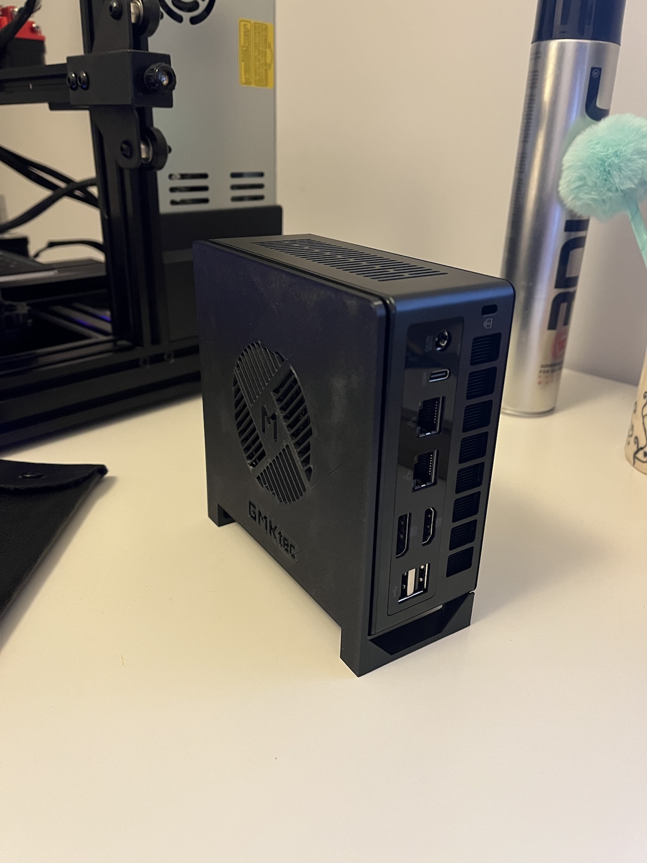 Gmktec K8 plus vertical stand