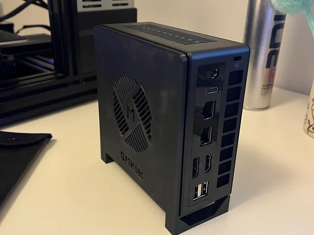 Gmktec K8 plus vertical stand