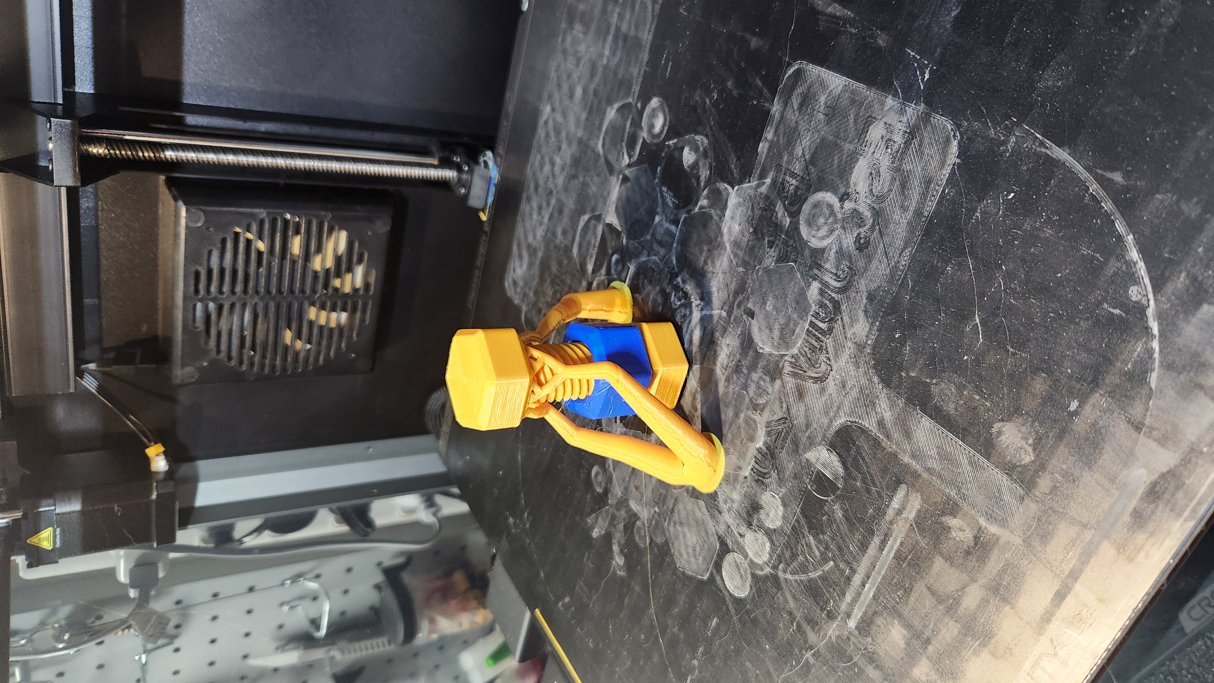 Miniatura 4 do modelo 3D PI Impossable Bolt