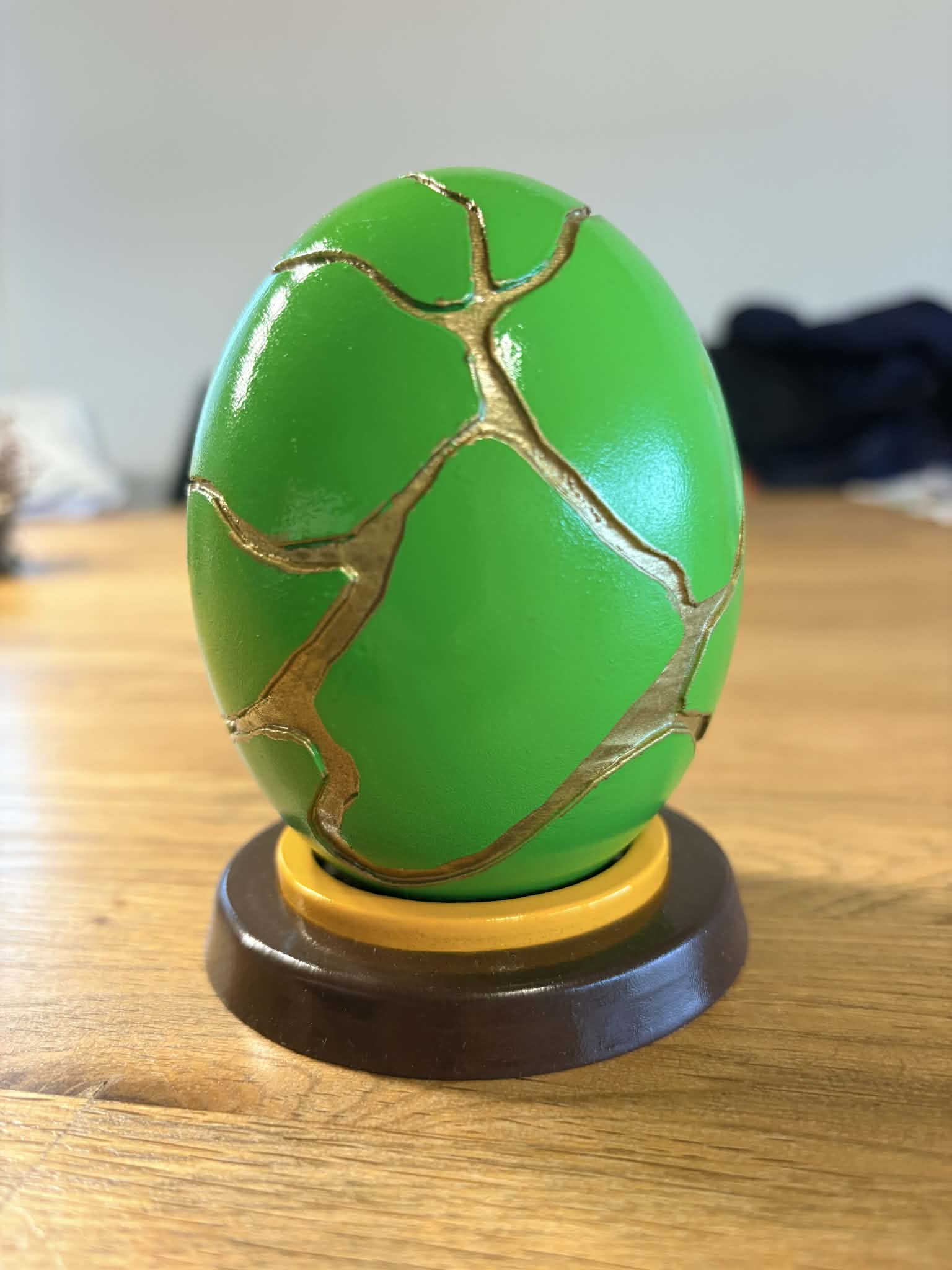 Miniatura 3 do modelo 3D Kintsugi Easter Eggs with Threaded Stand (no glue)