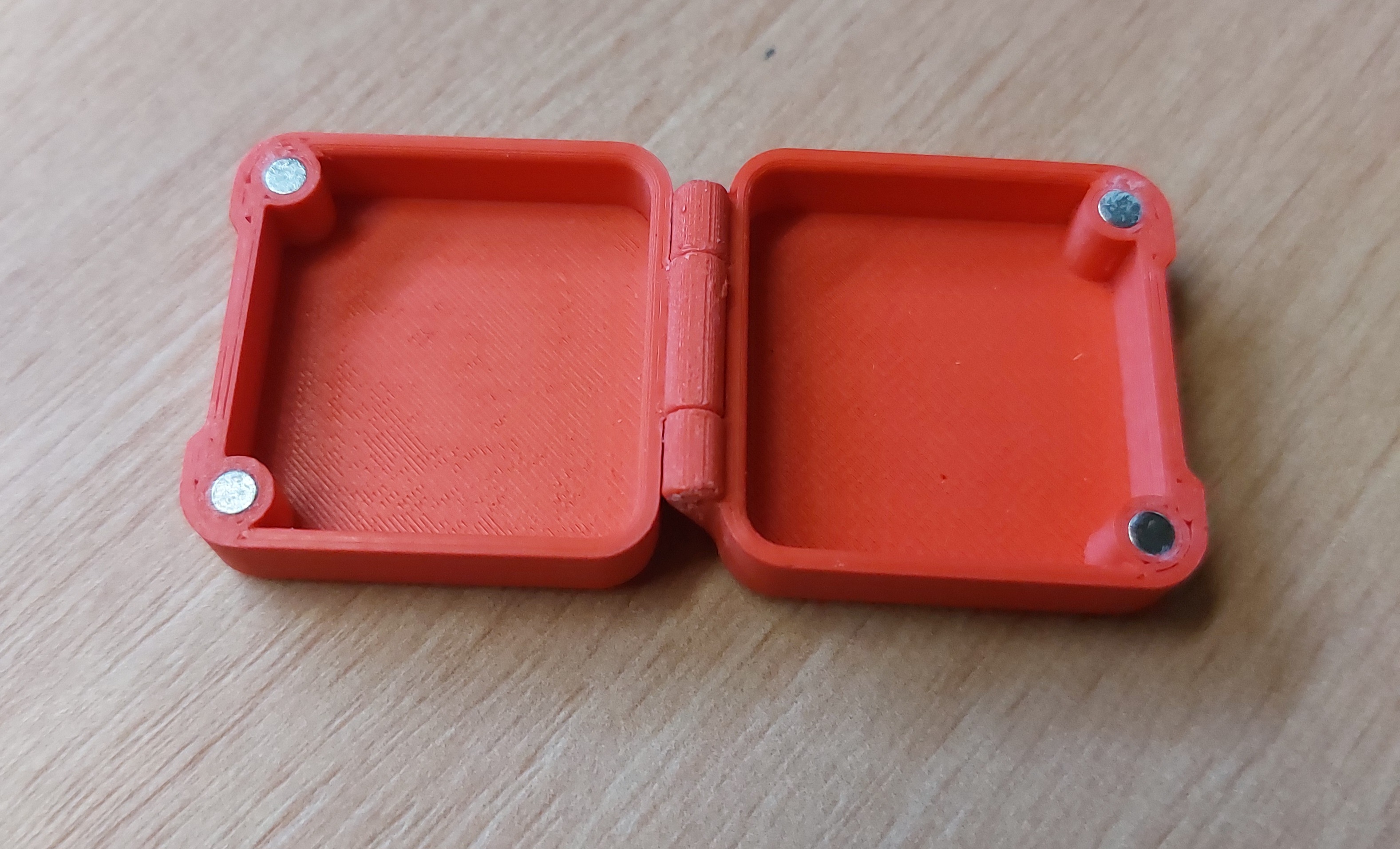 Kleine Pillenbox für unterwegs / Small pill box for on the go