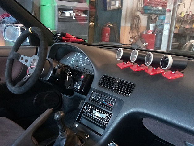 Car gauges holder