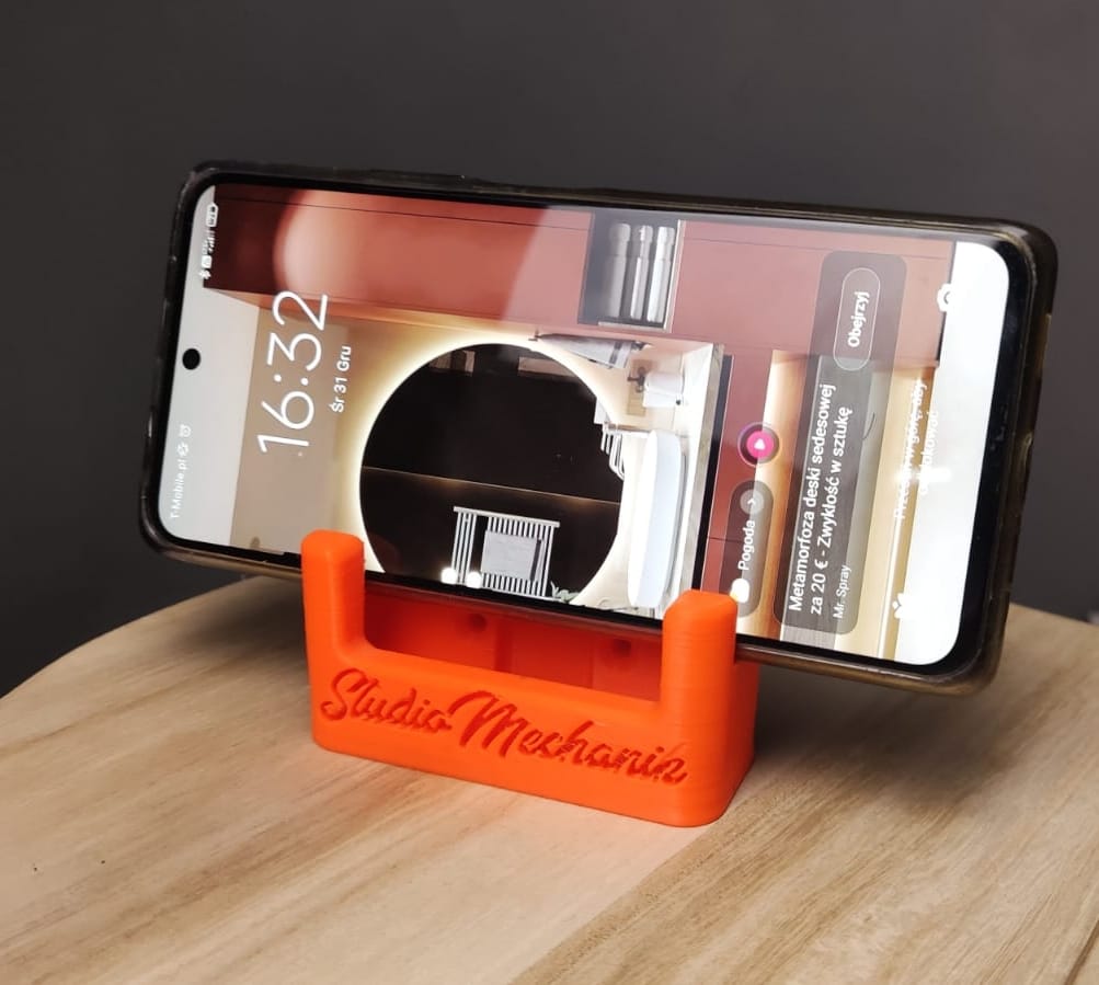 Smartphone multifunctional stand holder by Studio Mechanik