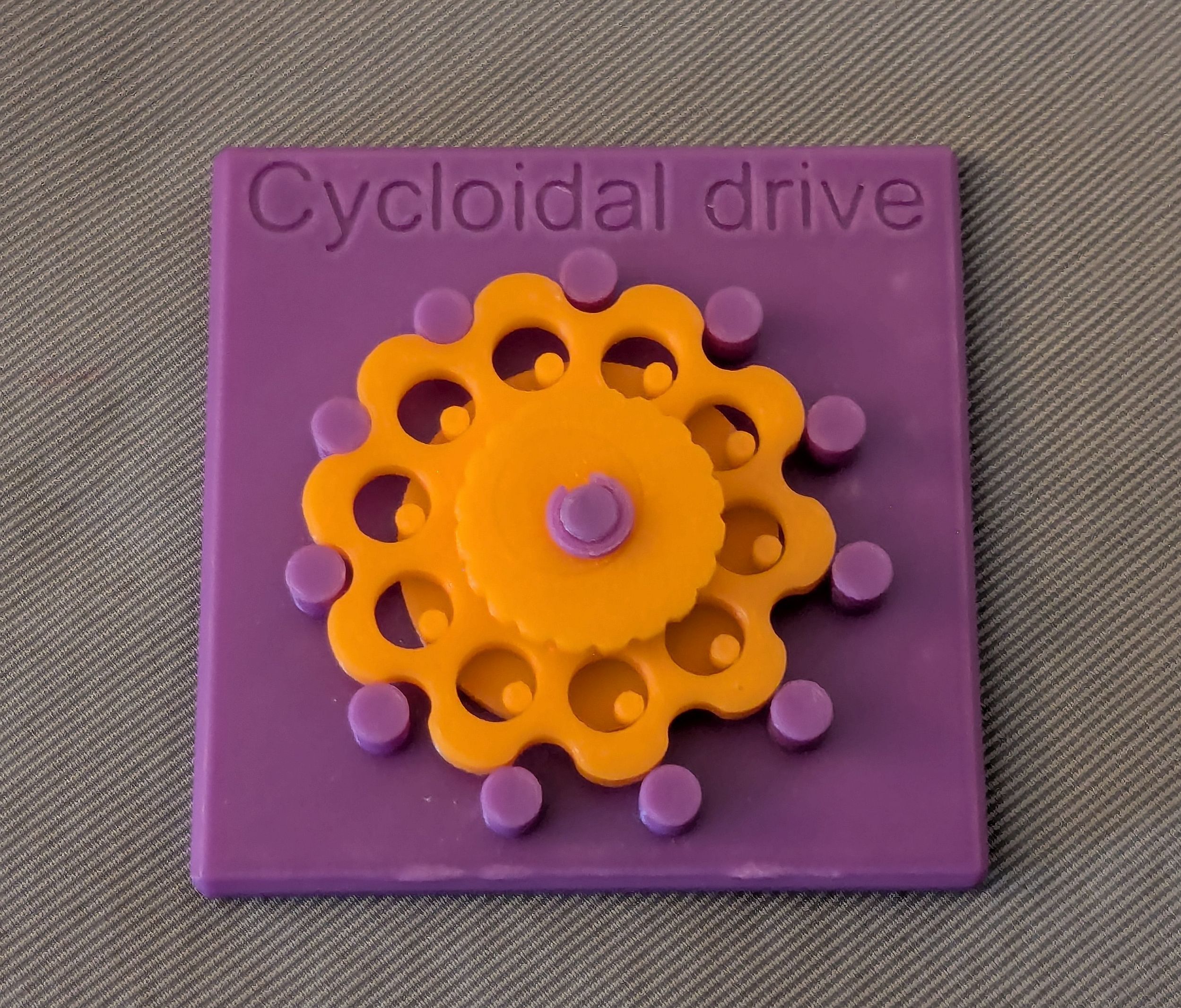 Educational model of Cycloidal Drive