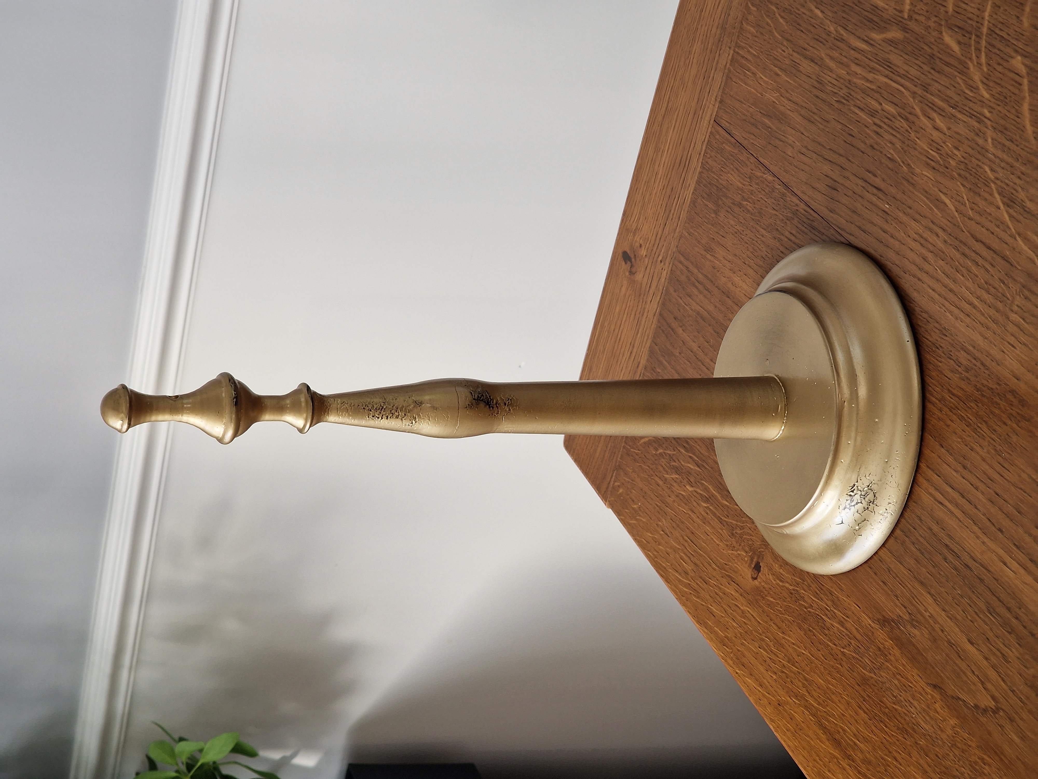 Kitchen roll holder - Neoclassical style