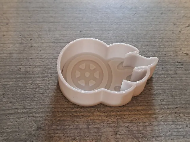 Standalone Flaming Wheel Cookie Cutter