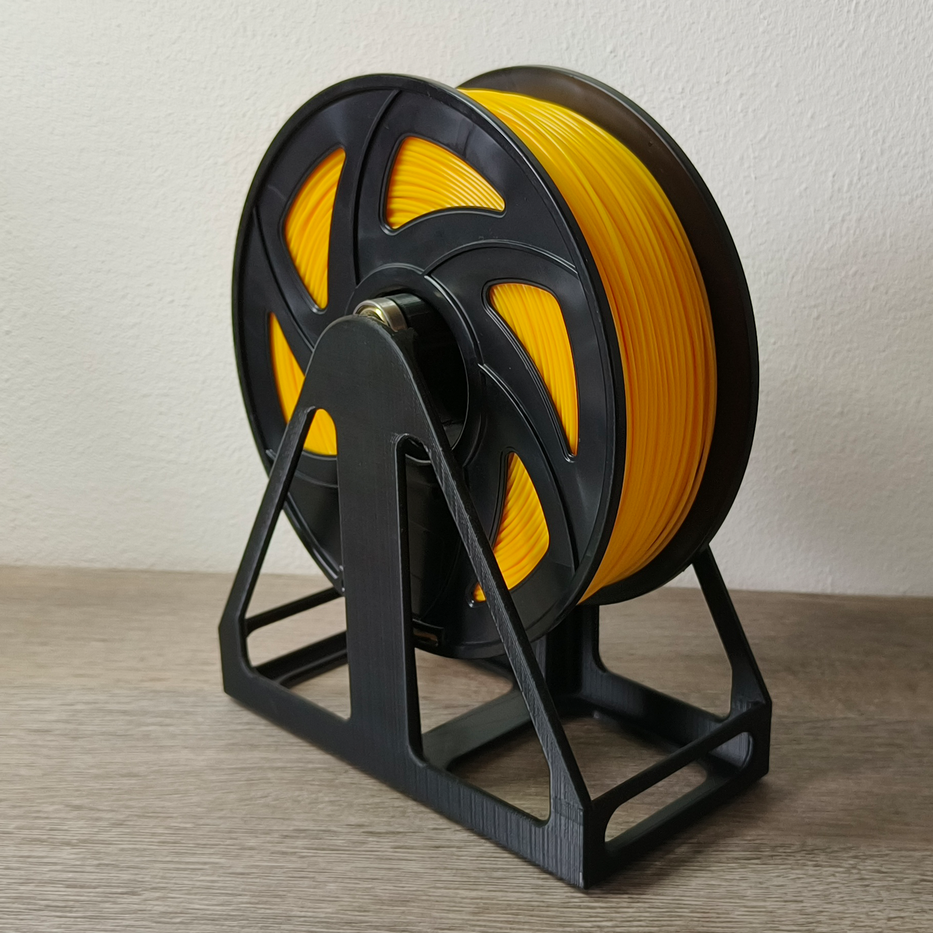 Filament holder