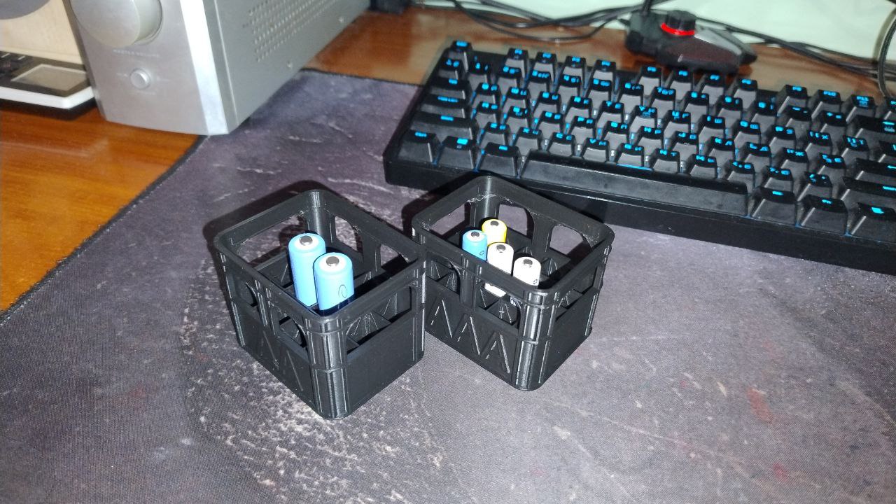 AAA/AA beer-box-like batteries holder (fancier)