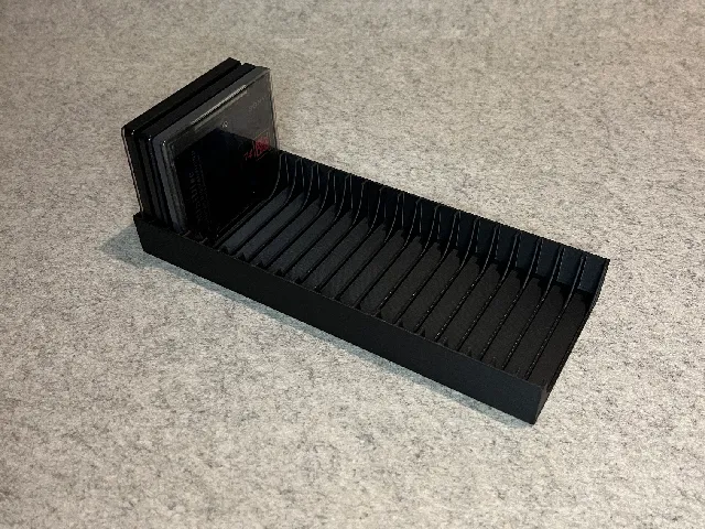 Stand holder for 20 MiniDisc (MD)