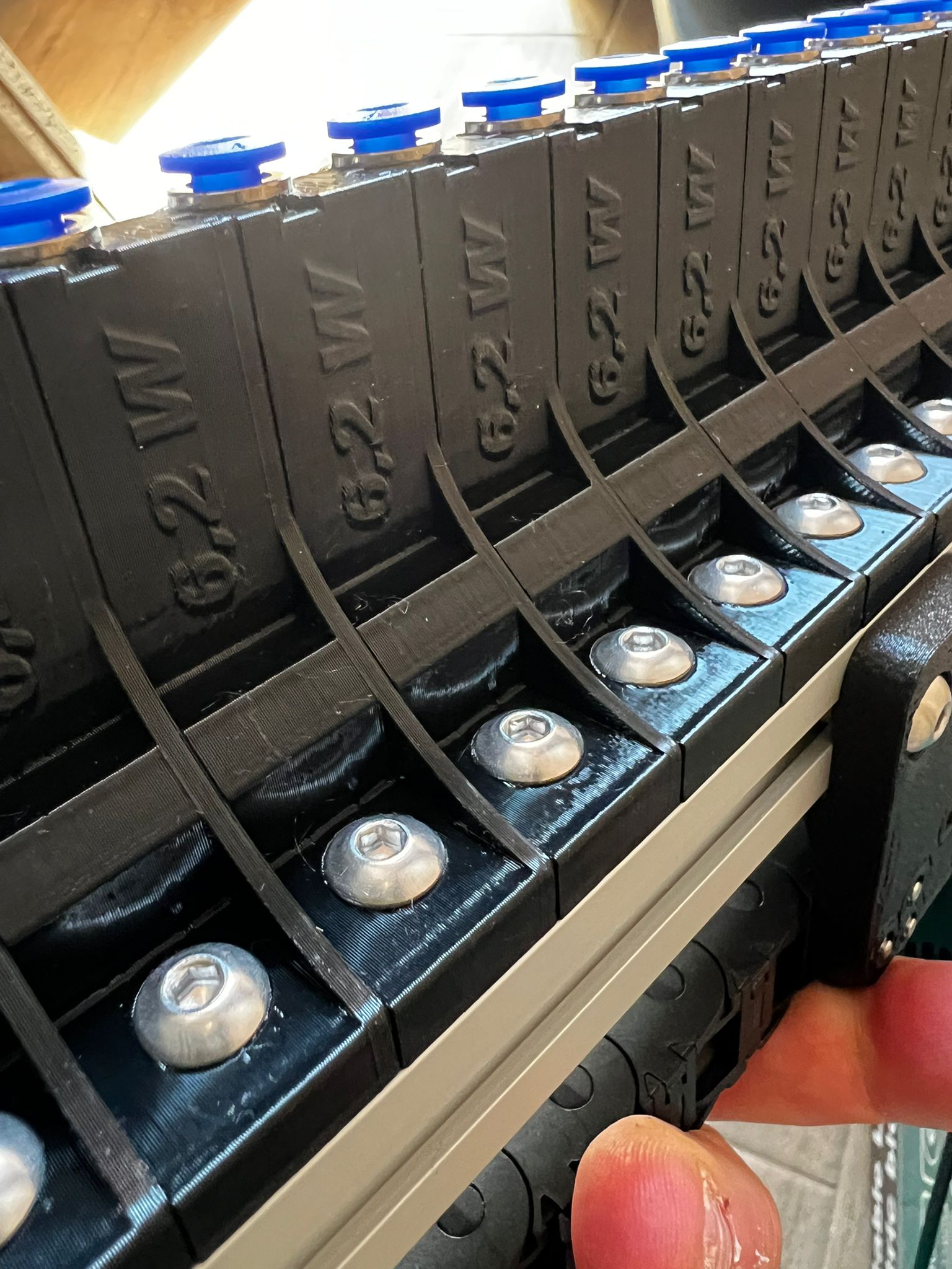 Tradrack Feeder brake for 6.2 width extrusions