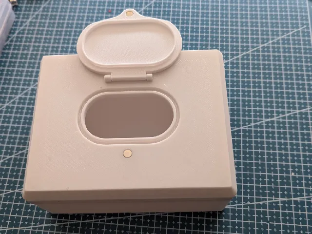 Flap and hinges for the magnetic wet wipes box