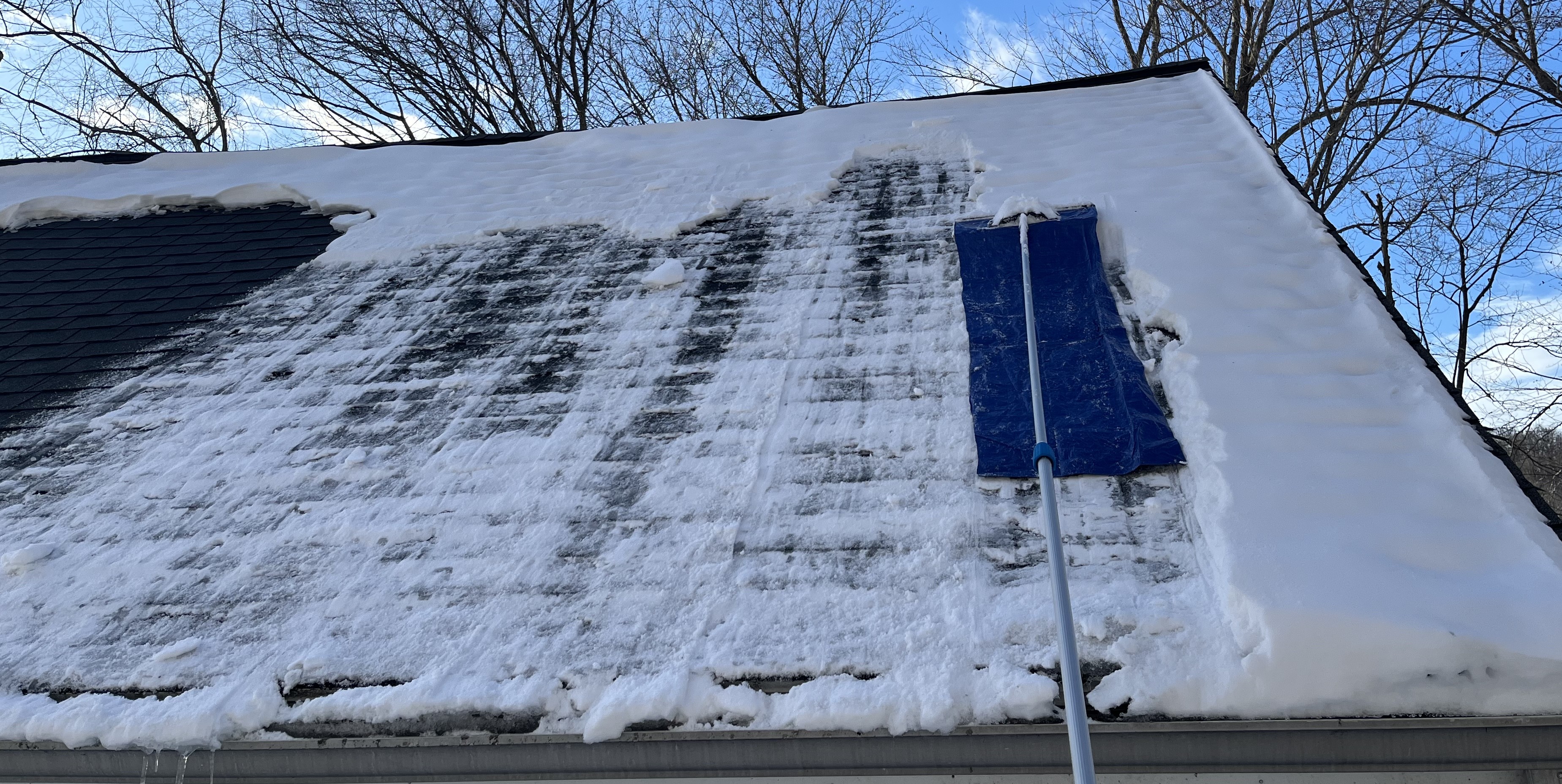 Roof Rake Snow Removal tool