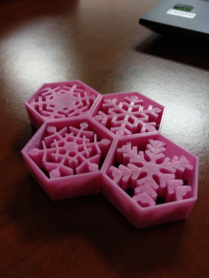 Parametric Snowflake Cooker Cutter Generator