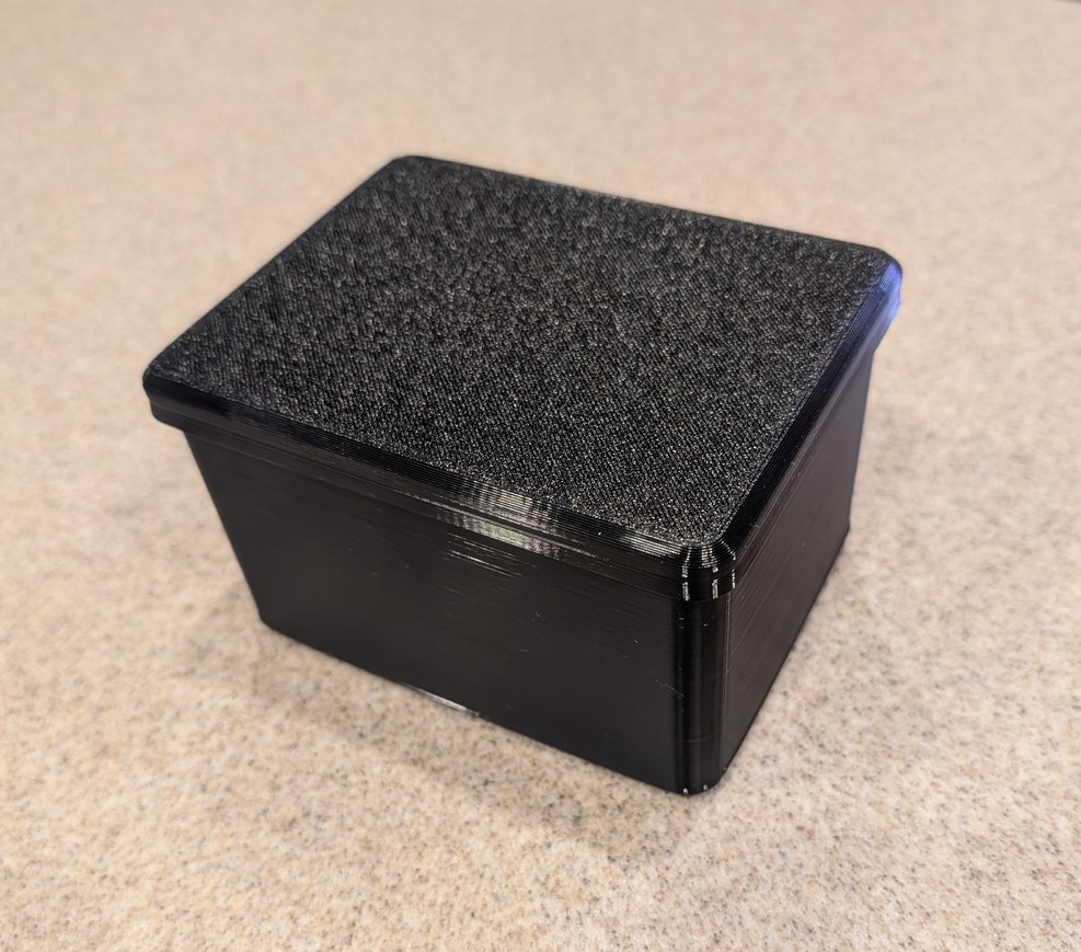 Container with latching lid