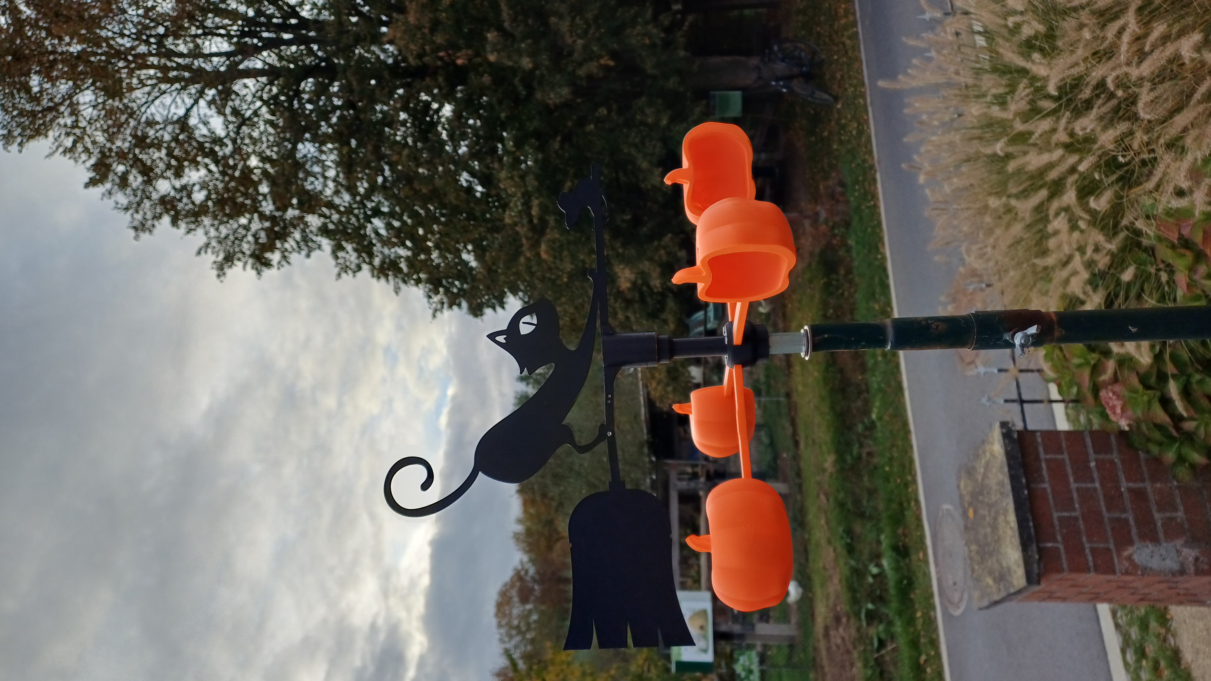 Wind vane Pumpkin Cat - 608 Bearing Remix