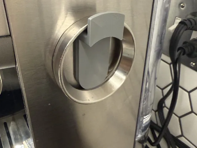 Magnetic Espresso Dosing Funnel Hook