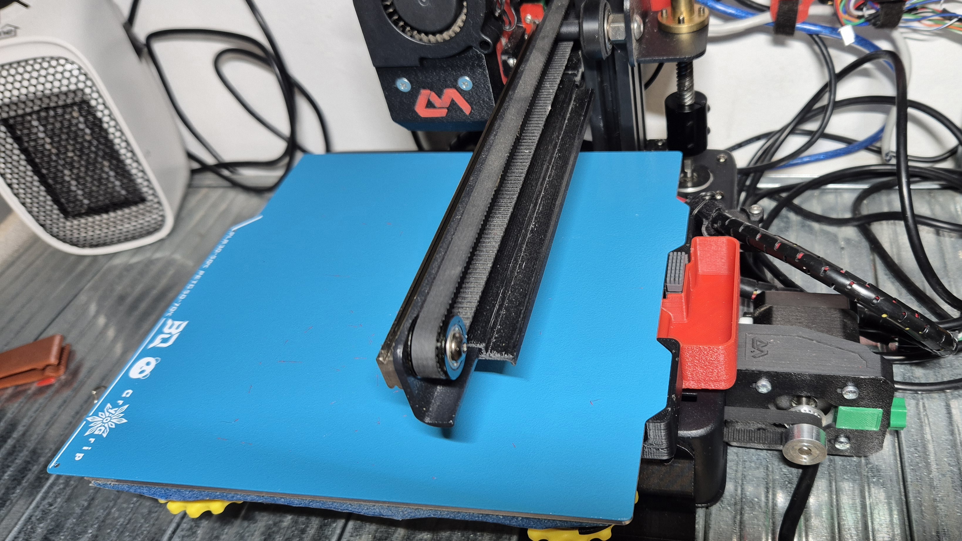 Kingroon KP3S Nozzle Cleaner and Purge Bucket (Bambulab A1 mini plates supported)