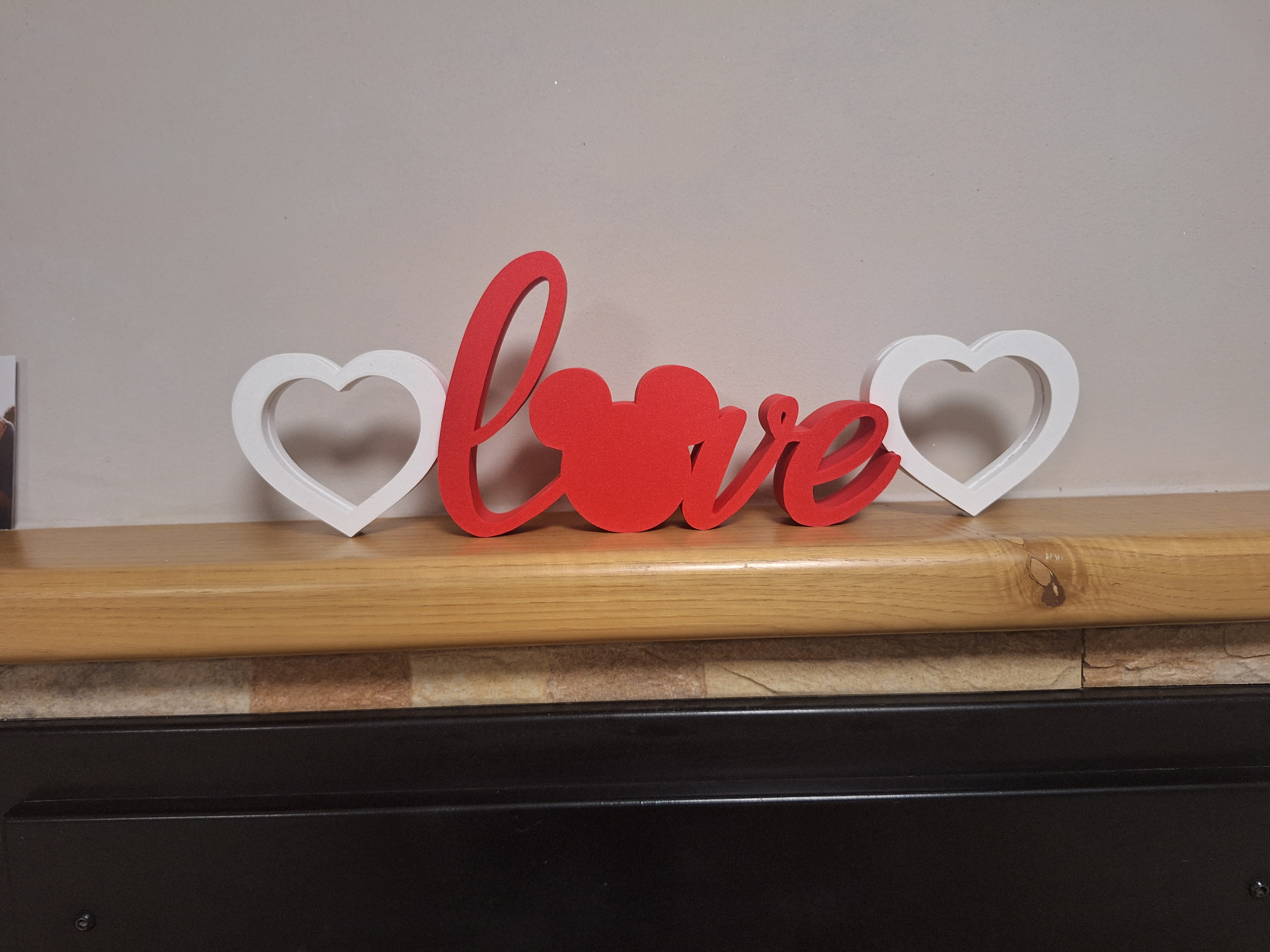 3D LOVE Photo Frame: Interlocking Hearts & Template