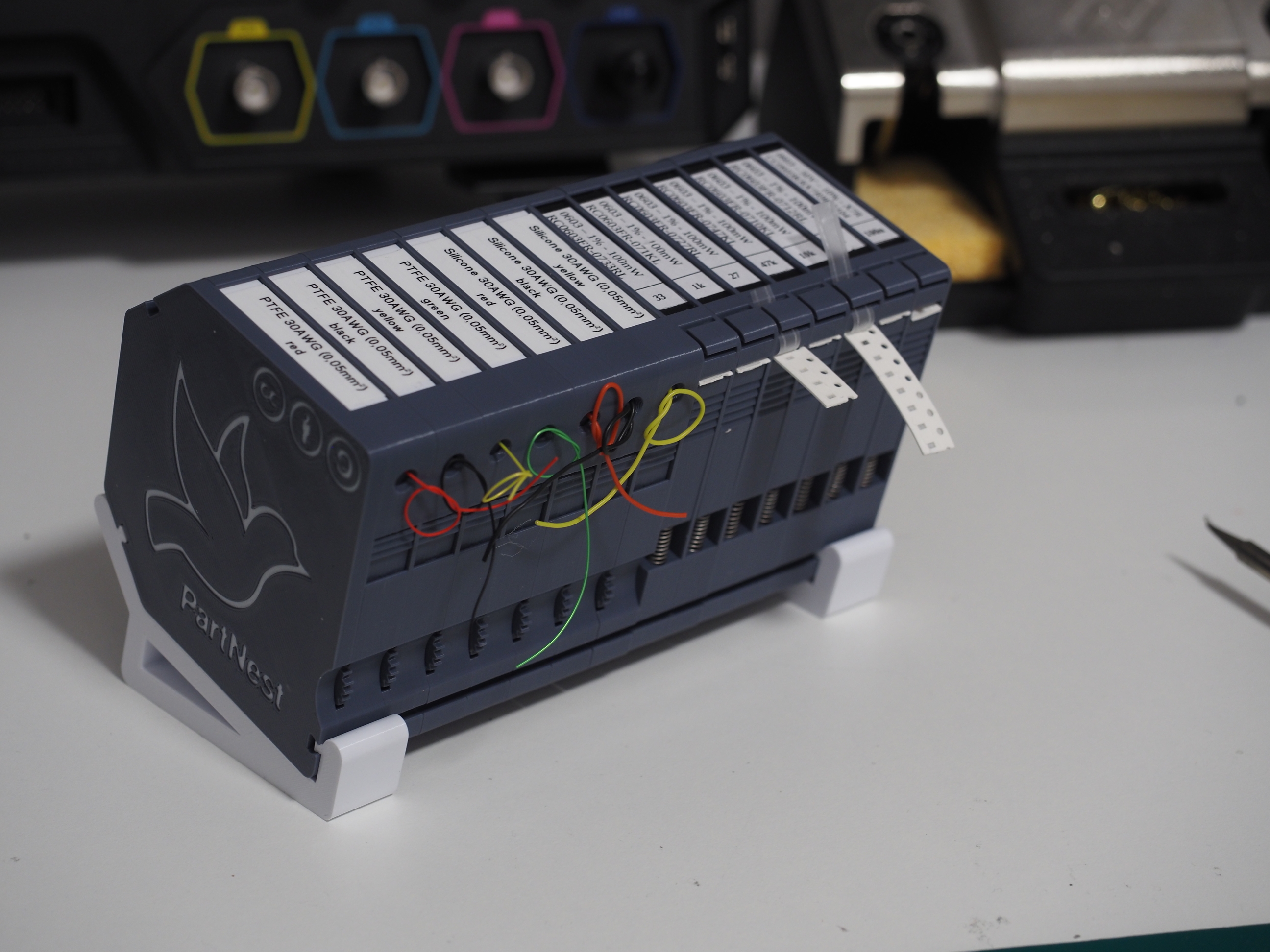PartNest - Modular Stackable Storage for SMD Parts and Wires