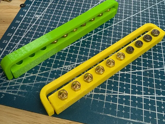 Print in place V6 nozzle organizer
