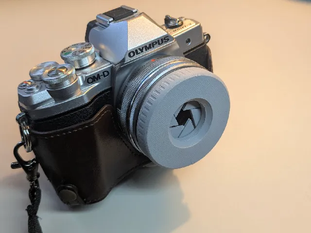 Iris Lens Cap For Olympus OM-D (and Compatible Lenses)